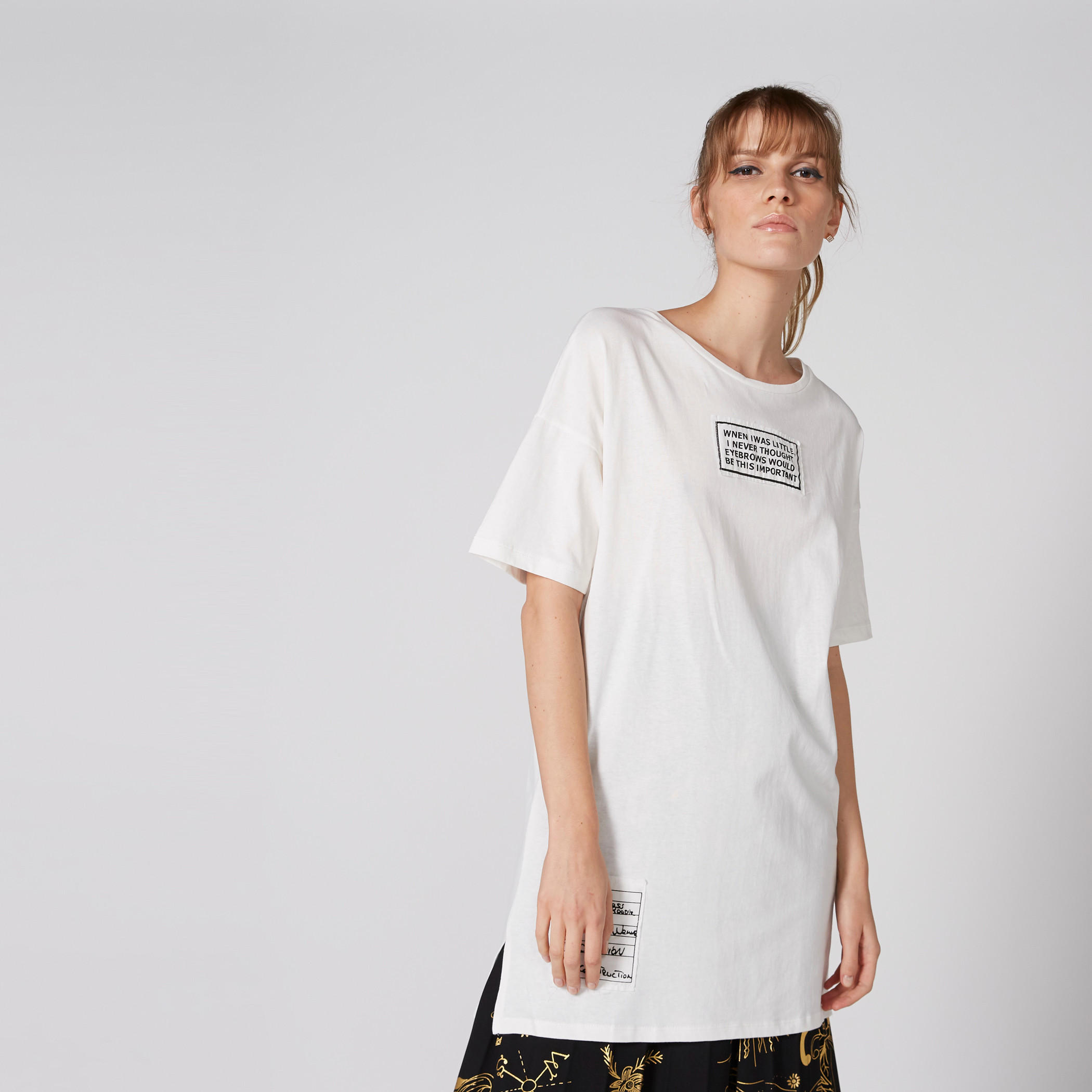 تيشيرت طويل بأكمام قصيرة وطبعات-women-clothing-tshirts-image-1