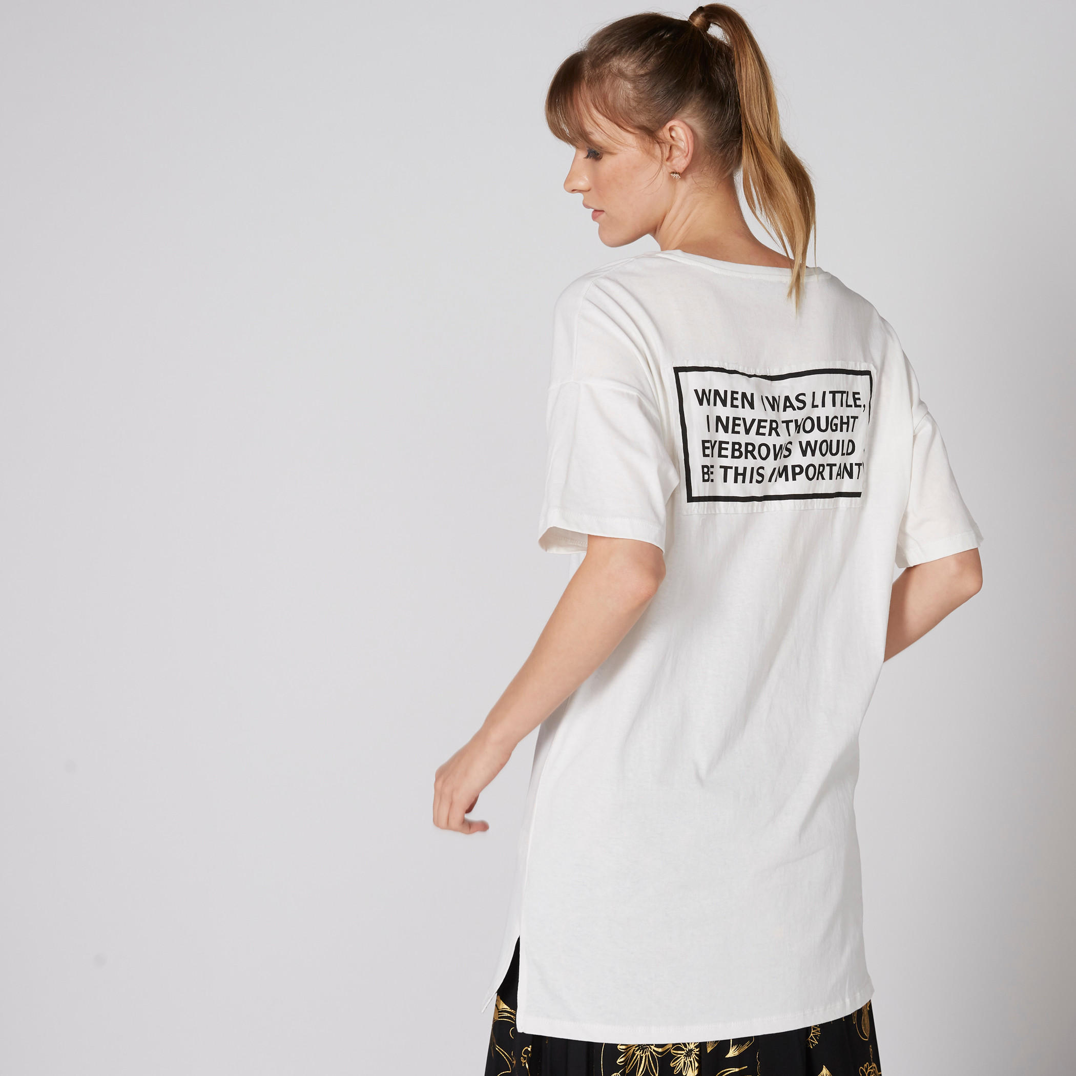 تيشيرت طويل بأكمام قصيرة وطبعات-women-clothing-tshirts-image-2