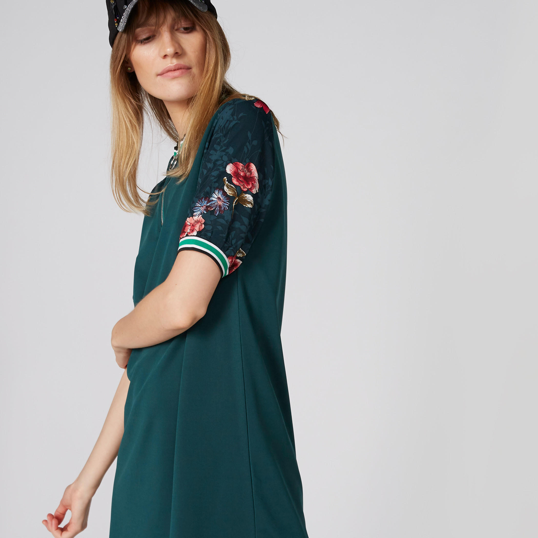 فستان مطرز متوسط الطول بأكمام قصيرة وسحّاب-women-clothing-dresses-image-1