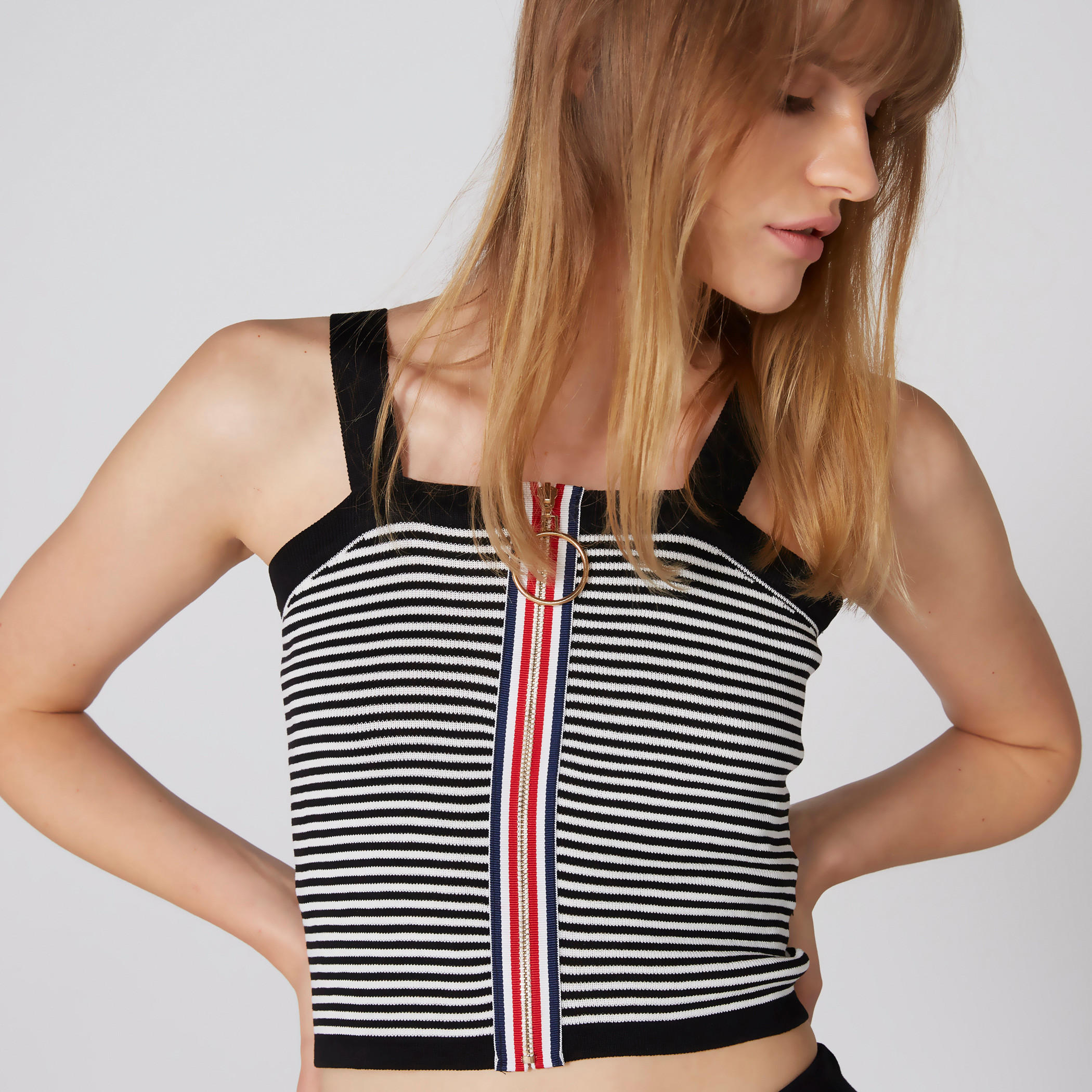 بلوزة قصيرة مقلمة دون أكمام بسحّاب إغلاق-women-clothing-shirtsandblouses-blouses-image-1
