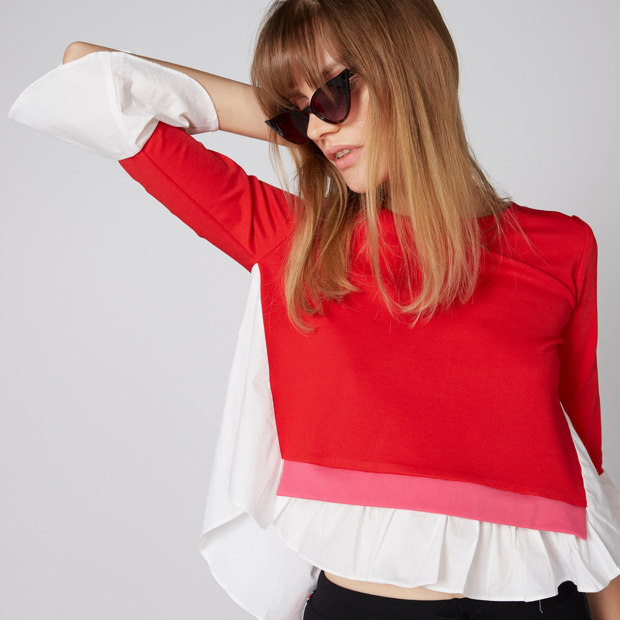 بلوزة بياقة مستديرة وأكمام 3/4 وتفاصيل كشكش-women-clothing-shirtsandblouses-blouses-image-4