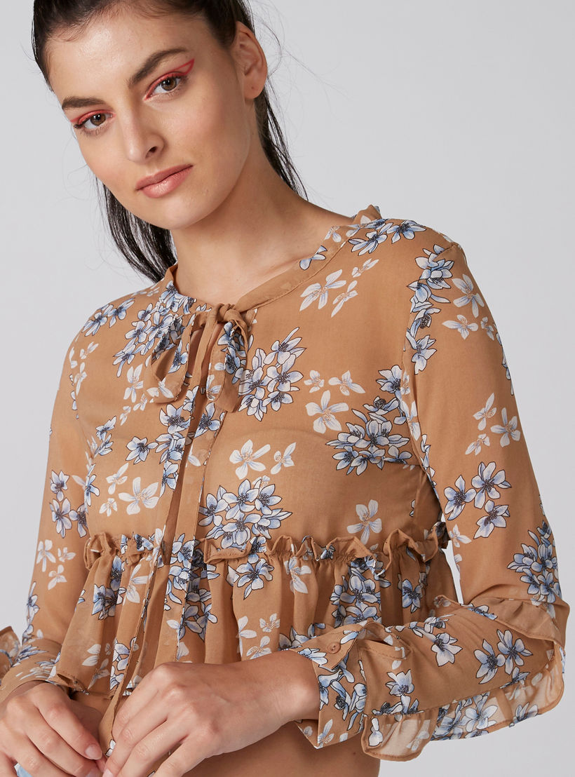 بلوزة قصيرة بأكمام طويلة وتفاصيل كشكش وطبعات-women-clothing-shirtsandblouses-blouses-image-4