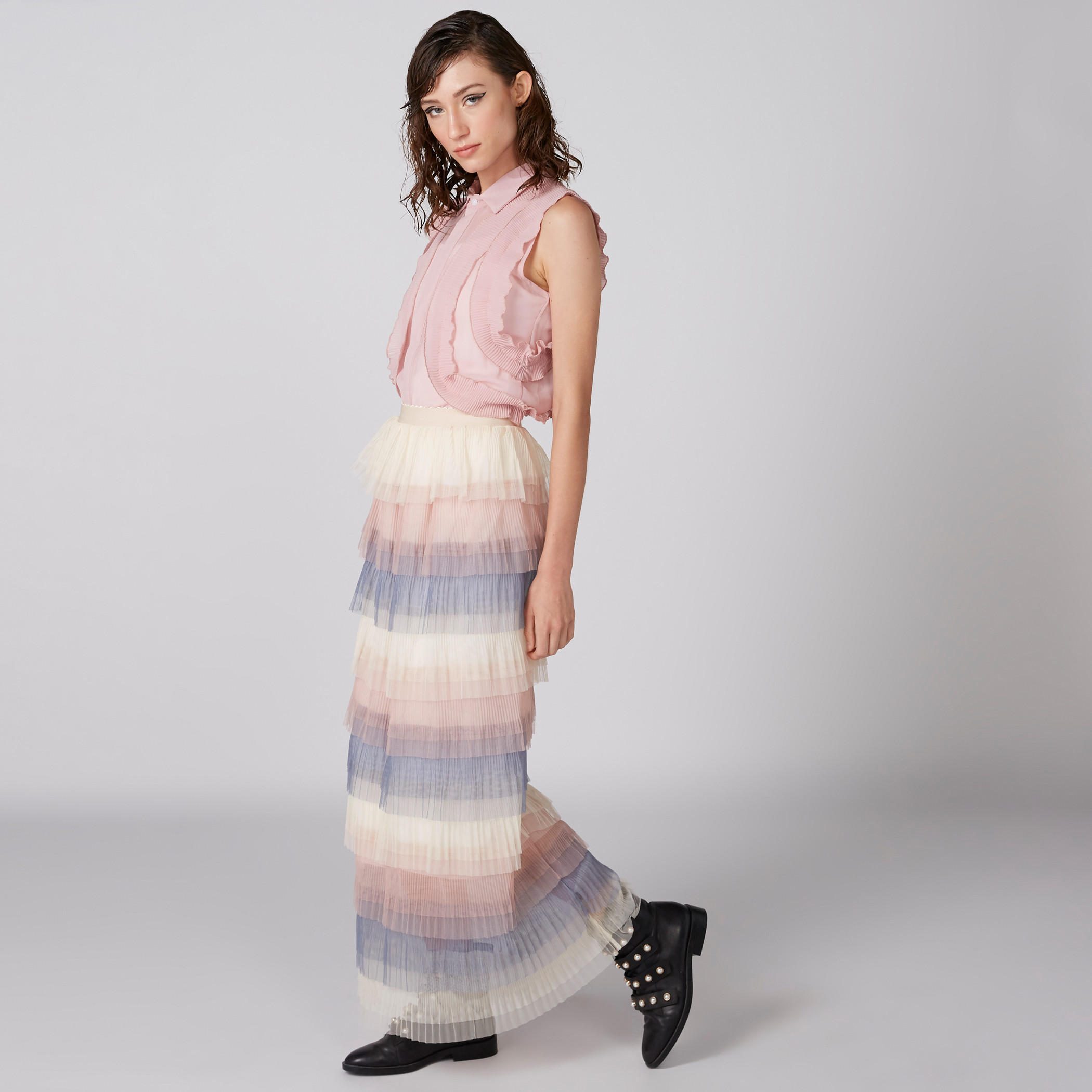 قميص دون أكمام بأزرار غير مرئية وتفاصيل كشكش-women-clothing-shirtsandblouses-shirts-image-4