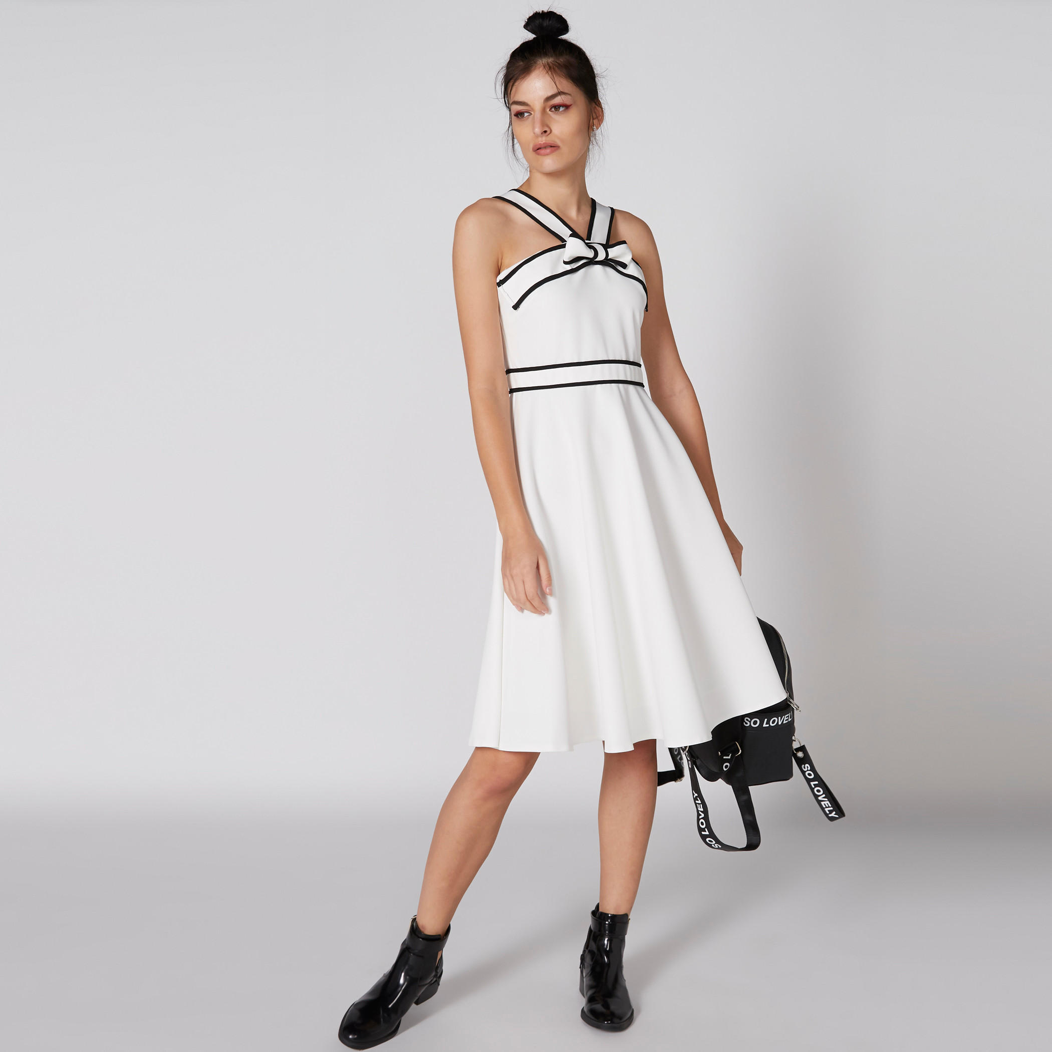 فستان متوسط الطول دون أكمام بفيونكة-women-clothing-dresses-image-1