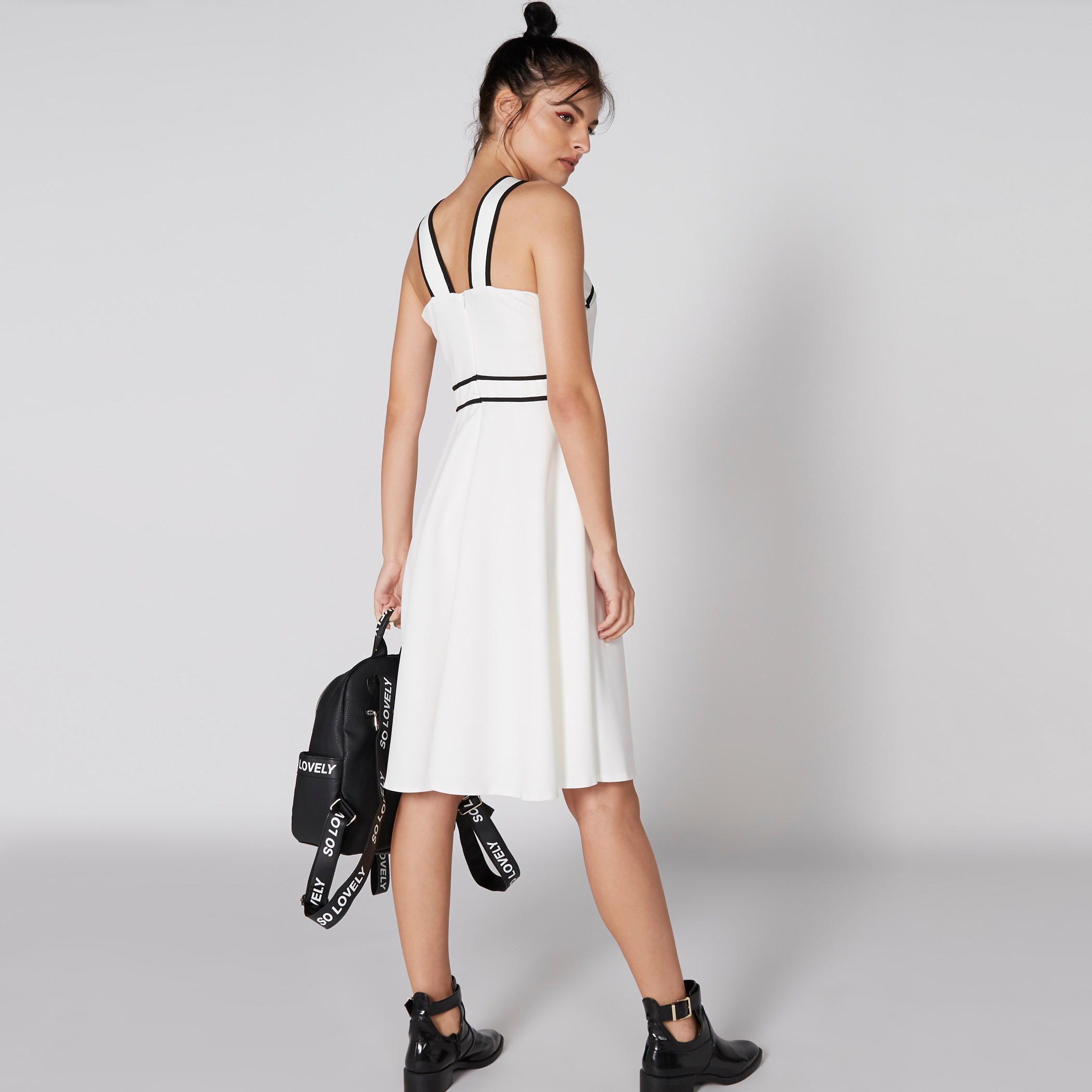 فستان متوسط الطول دون أكمام بفيونكة-women-clothing-dresses-image-2