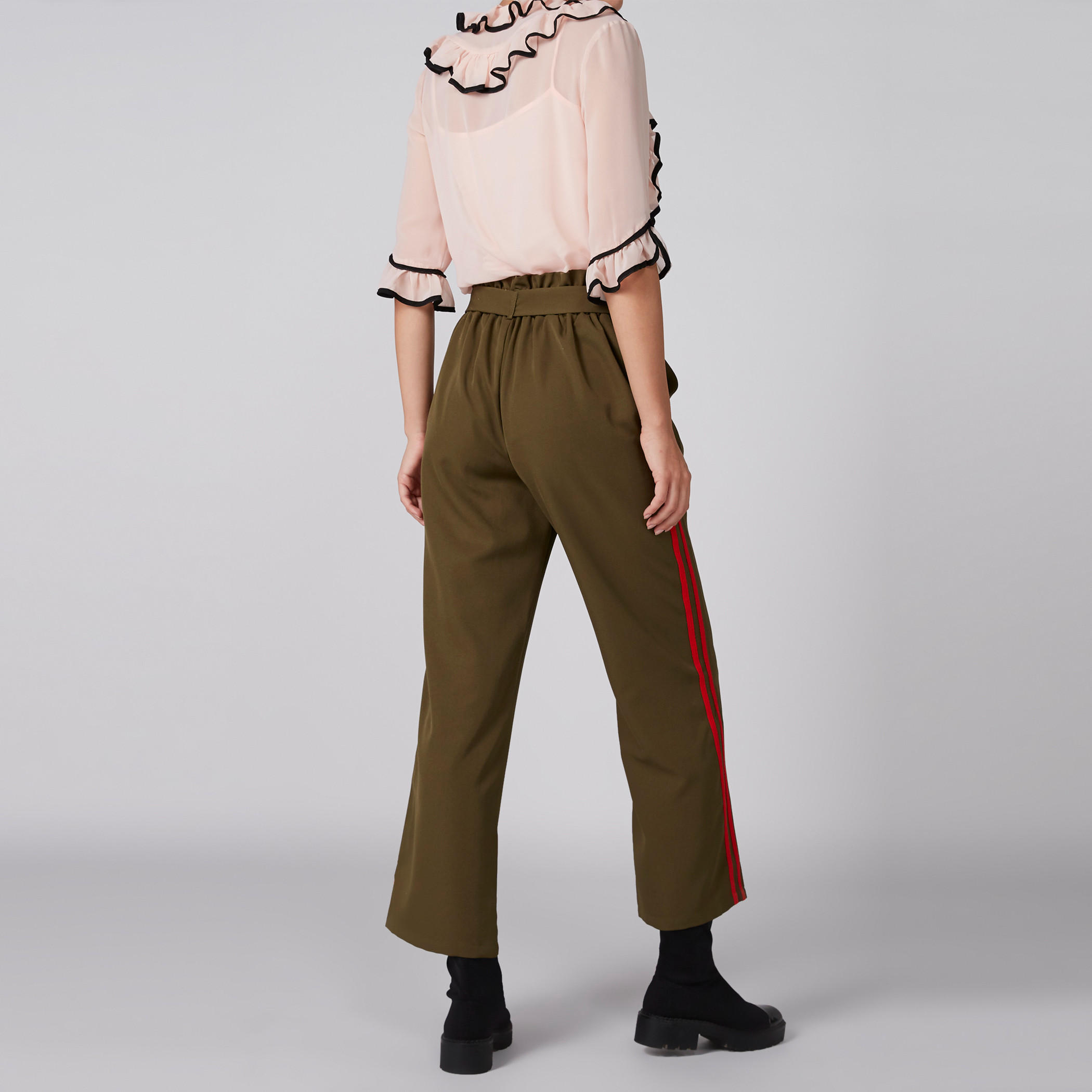 بنطال طويل برباط وجيوب-women-clothing-bottoms-trousers-image-2