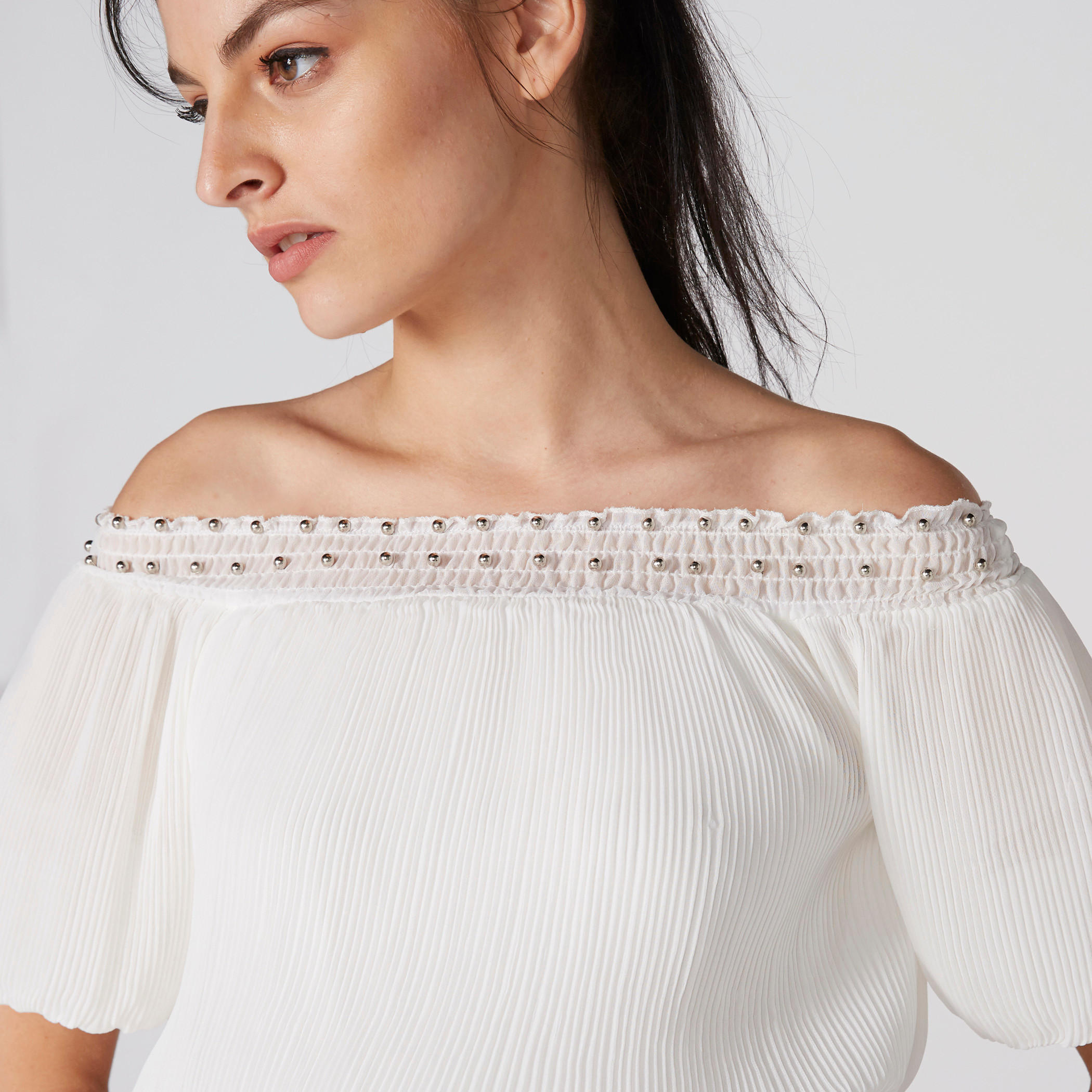 فستان متوسط الطول بتزيينات وأكتاف مكشوفة ودرزات-women-clothing-dresses-image-4