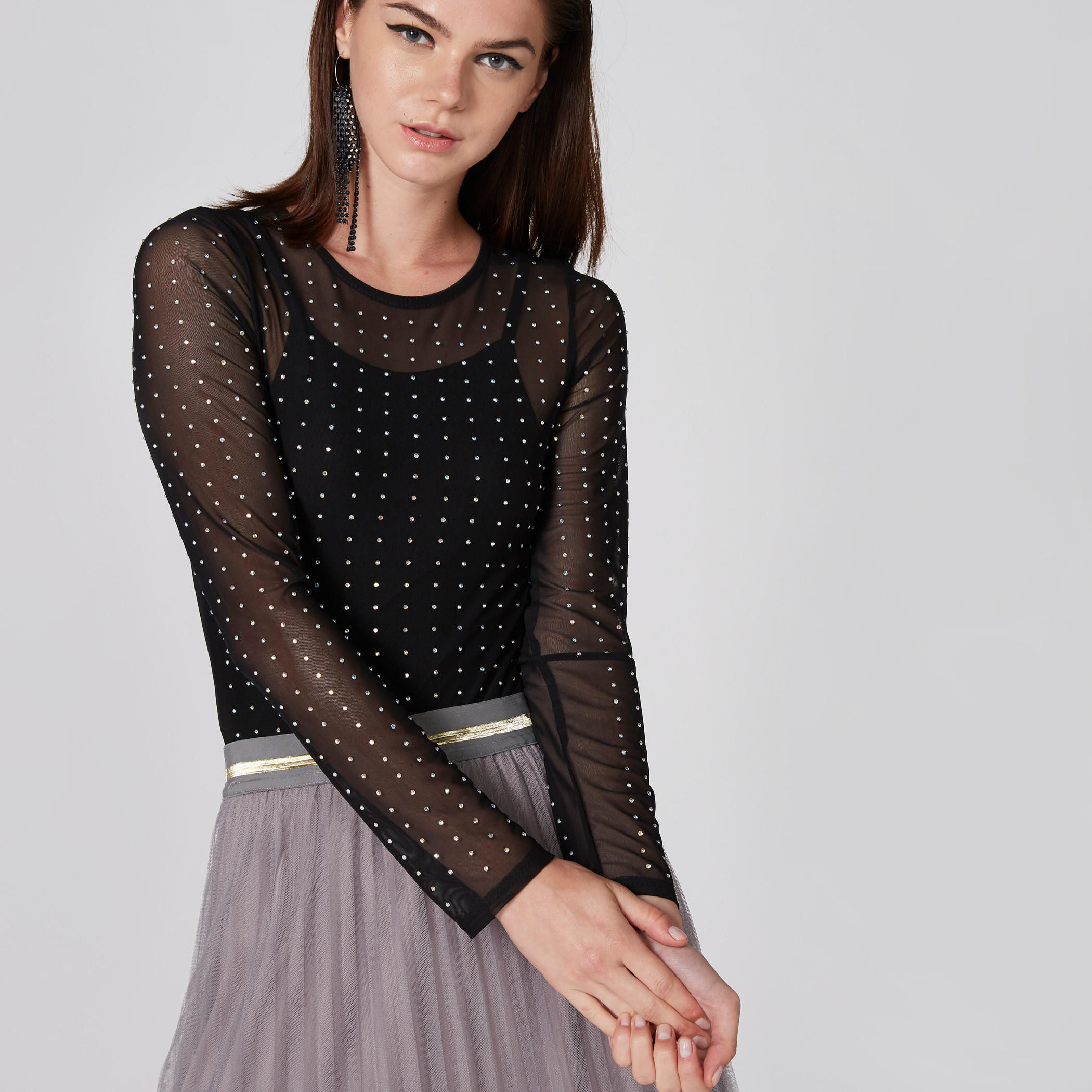 بودي سوت مزيّن بياقة مستديرة وأكمام طويلة-women-clothing-shirtsandblouses-blouses-image-3