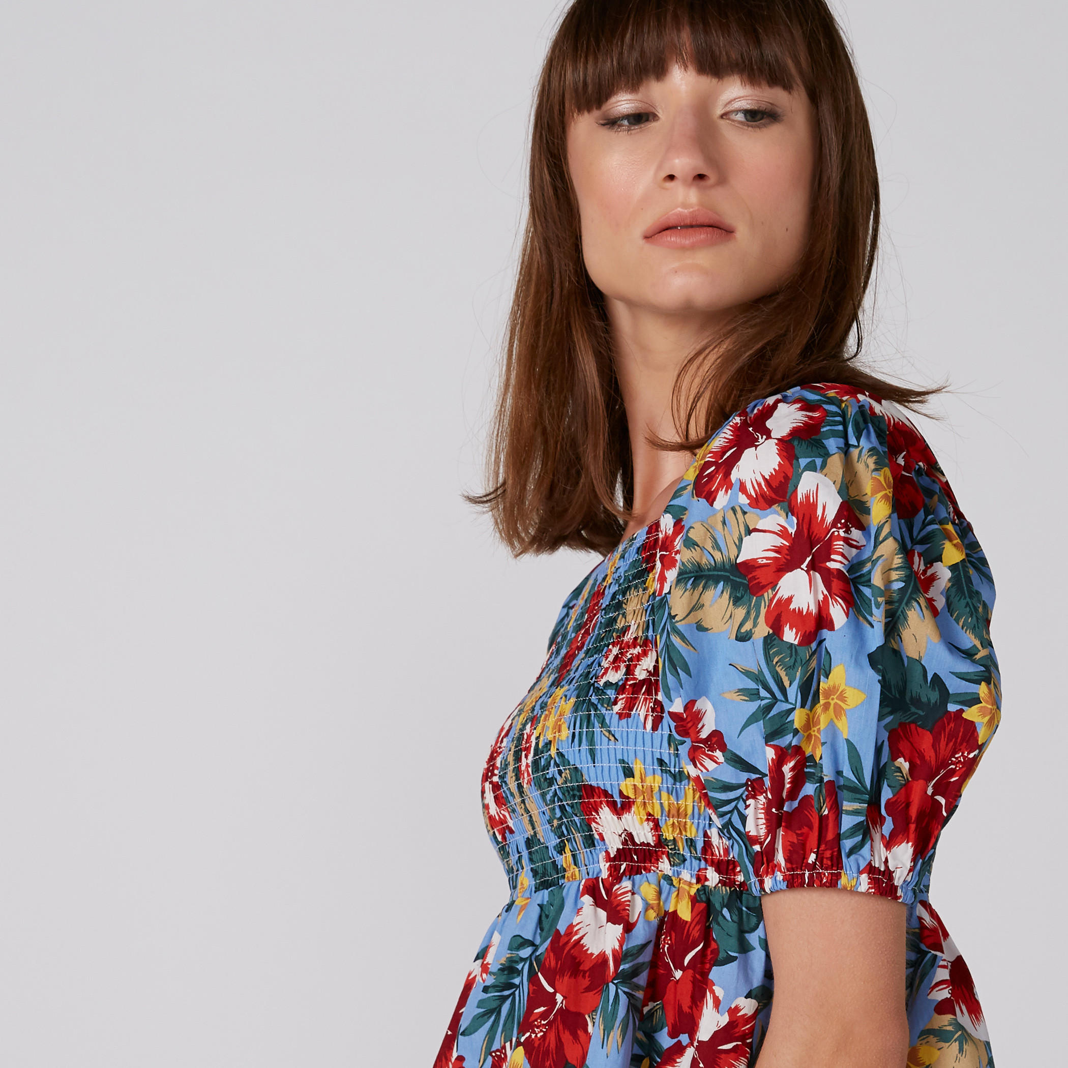 بلوزة قصيرة بدرزات وطبعات-women-clothing-shirtsandblouses-blouses-image-4