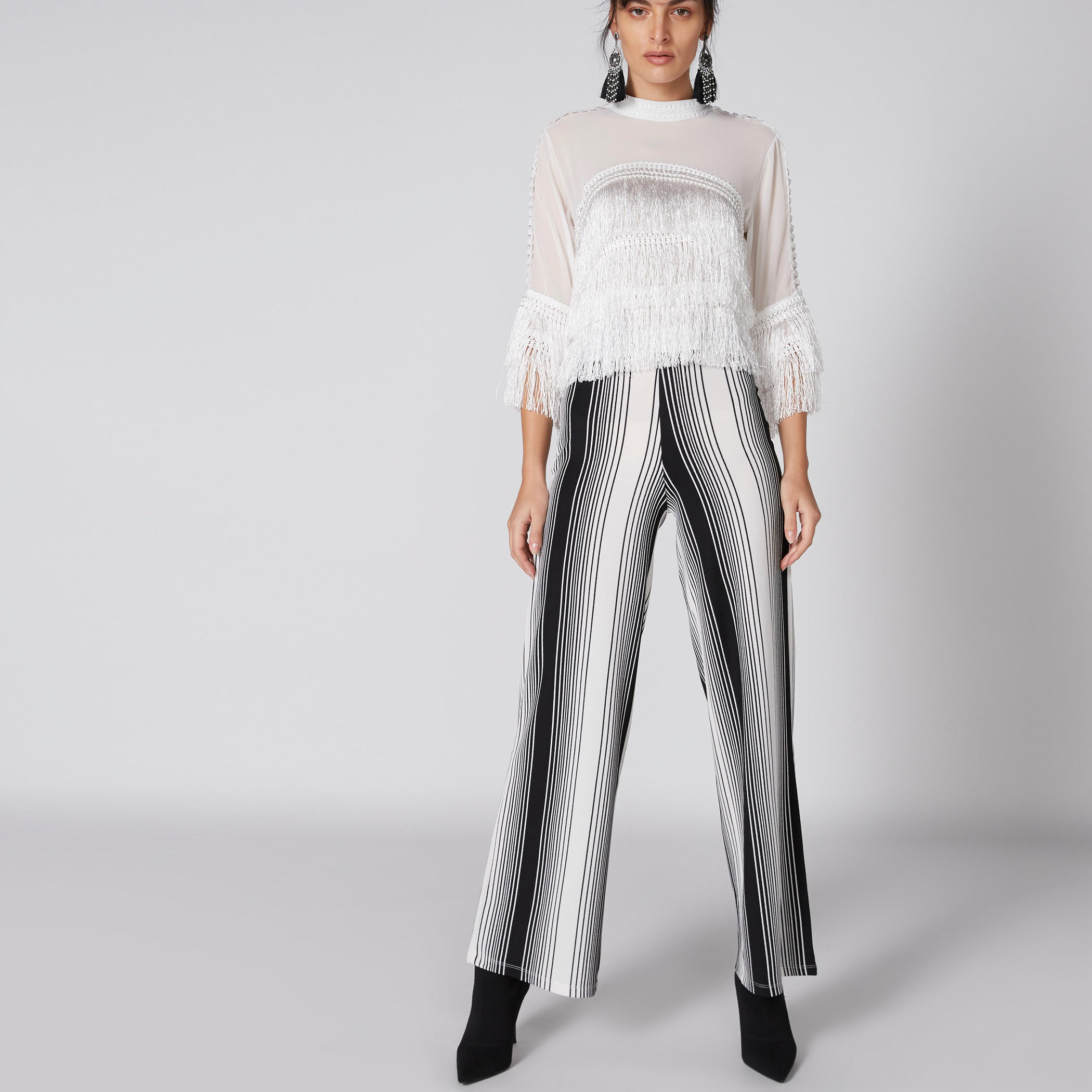 بنطال بالازو مقلّم بخصر مطّاطي-women-clothing-bottoms-trousers-image-1