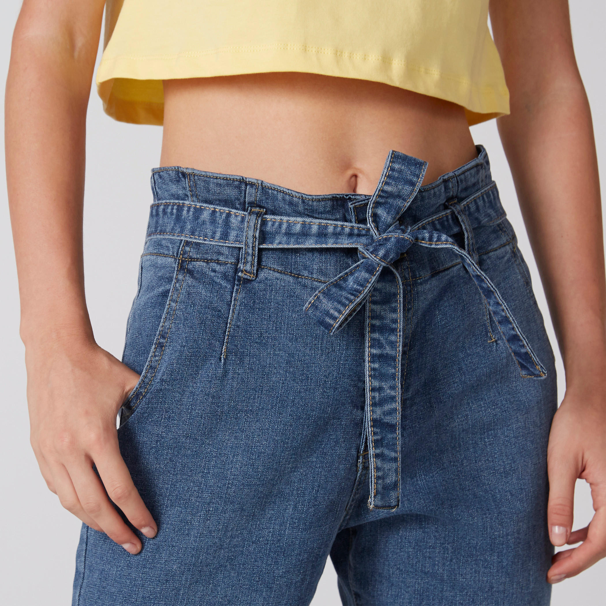 بنطال جينز طويل برباط وجيوب-women-clothing-bottoms-jeans-image-6
