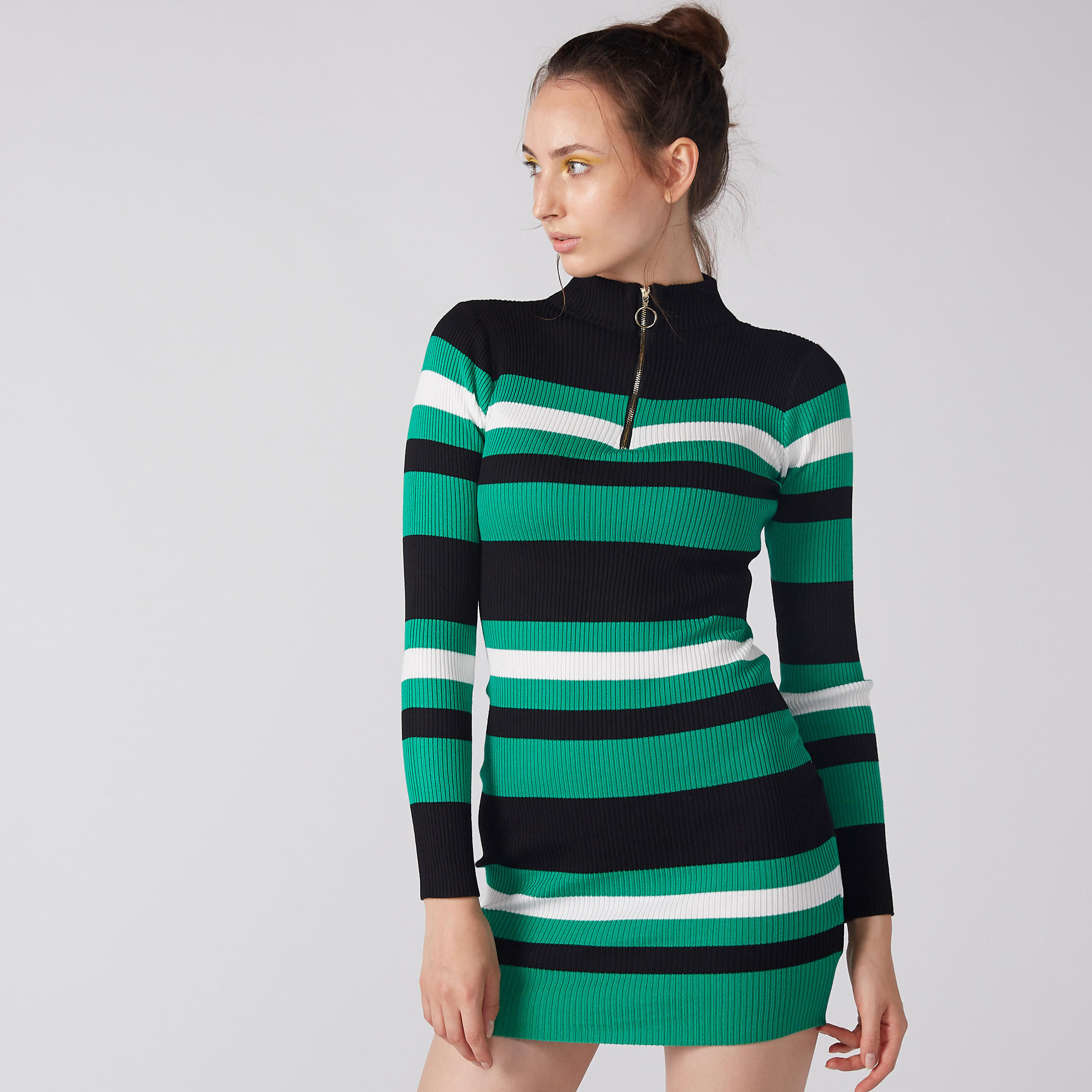 فستان قصير مقلم بقصّة ضيقة وأكمام طويلة-women-clothing-dresses-image-1