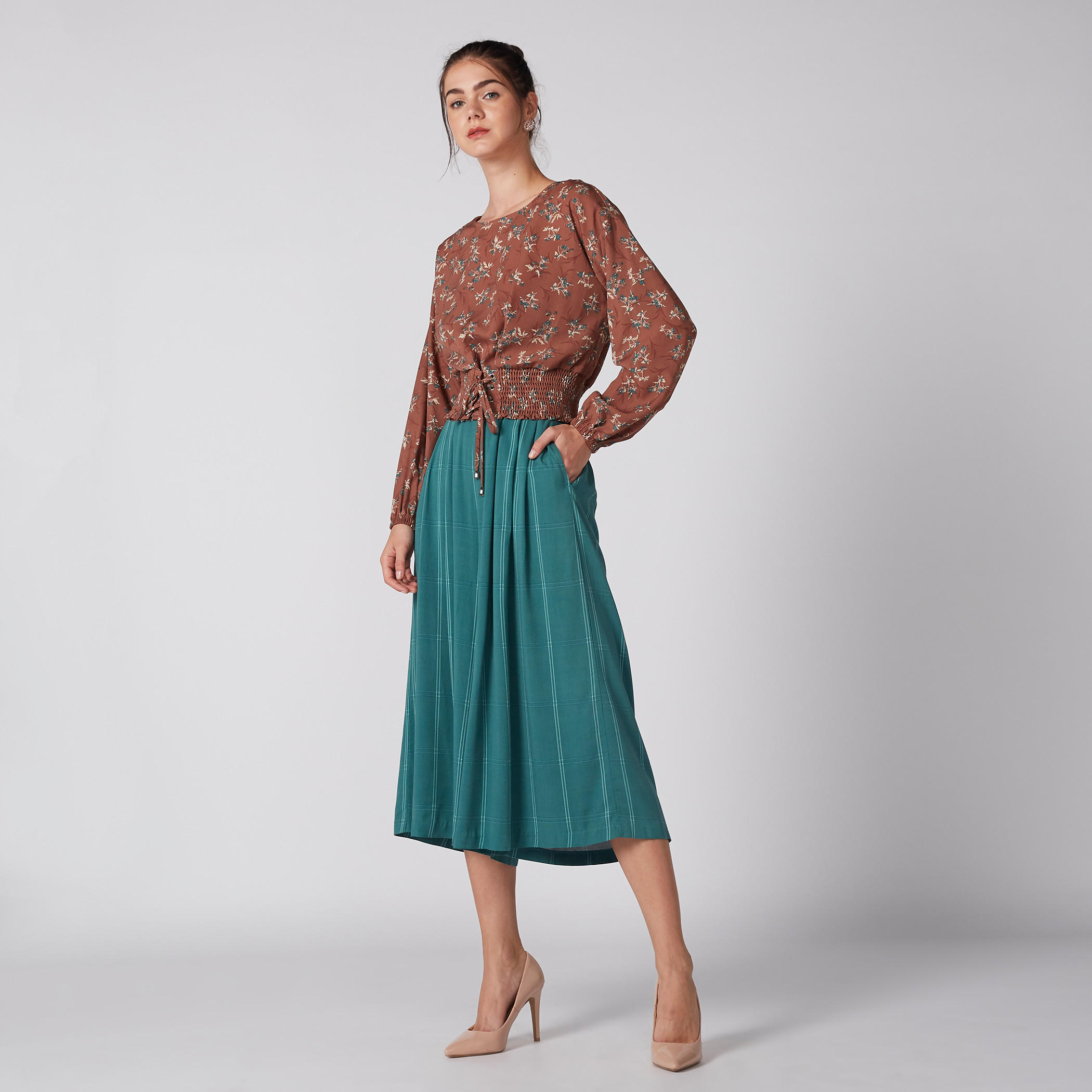 بلوزة بأكمام طويلة ودرزات وطبعات-women-clothing-shirtsandblouses-blouses-image-4