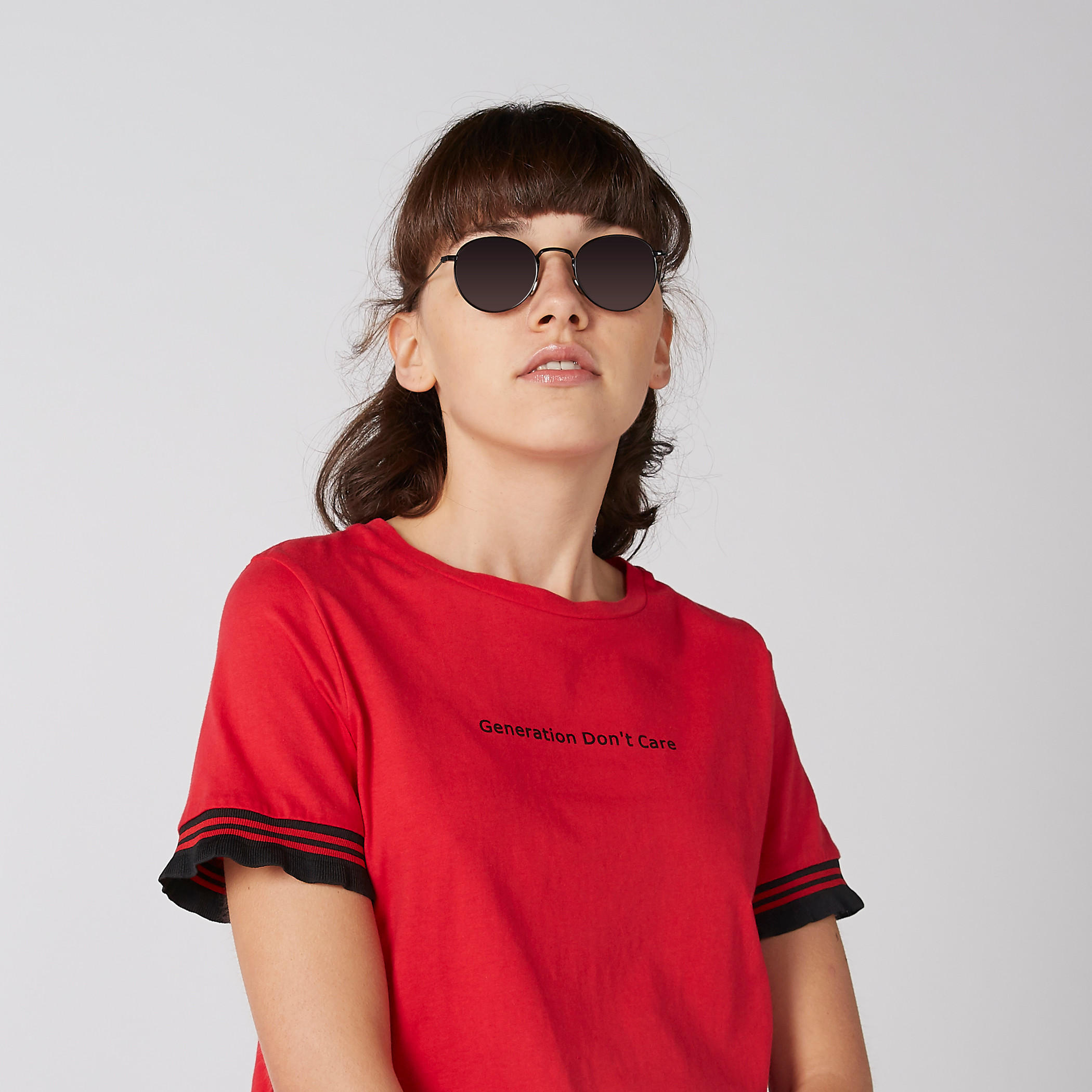 بلوزة بطبعات وياقة مستديرة وأكمام قصيرة-women-clothing-tshirts-image-4