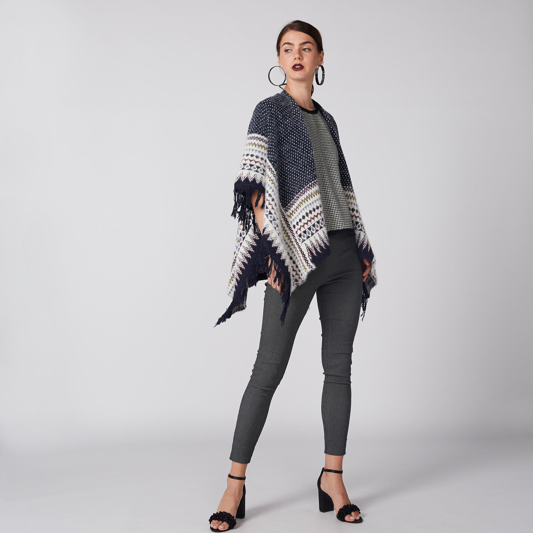 سترة شيفرون مفتوحة من المقدمة بشراشيب-women-winterwear-cardigansandjumpers-cardigans-image-2