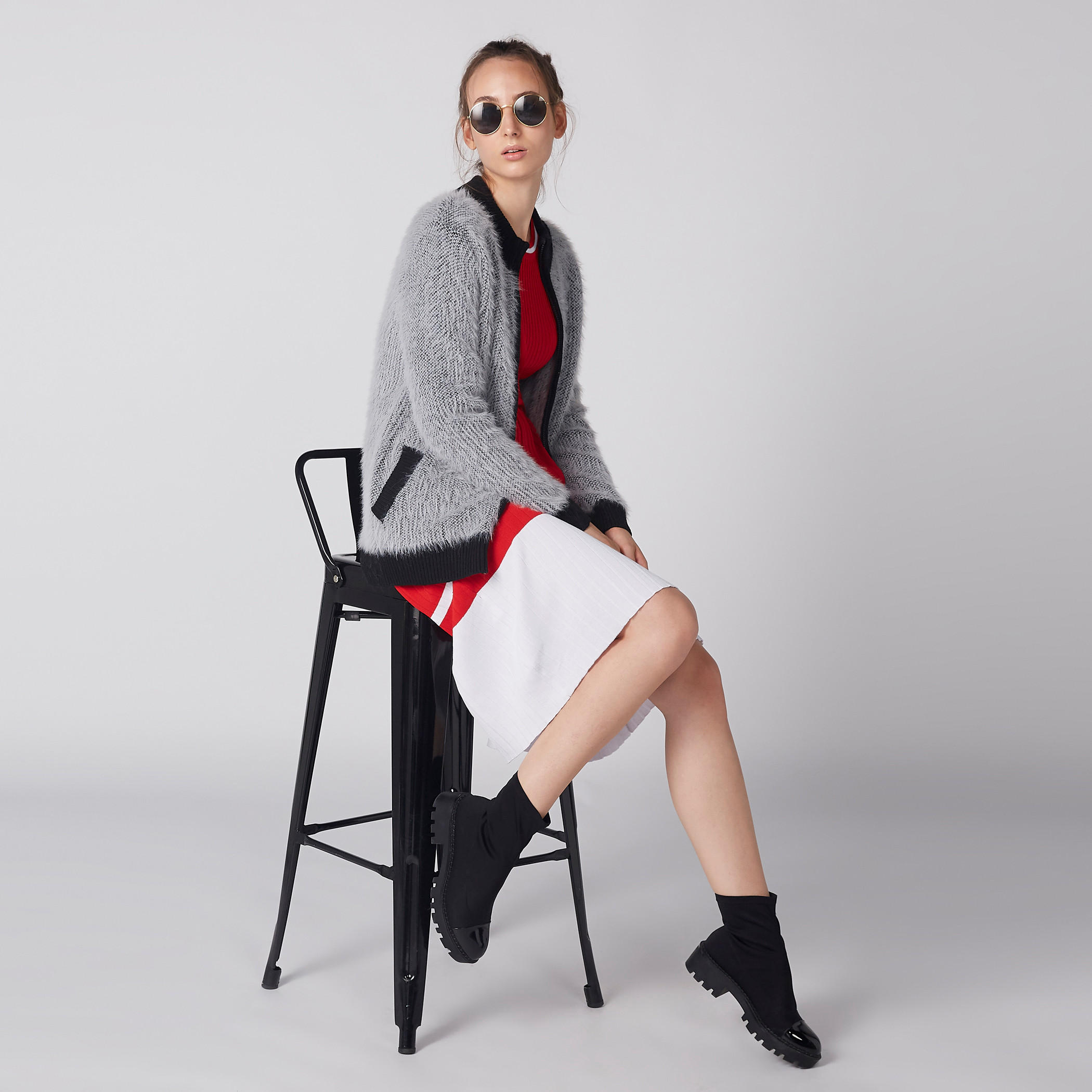 جاكيت بارز الملمس بأكمام طويلة وسحّاب إغلاق وجيوب-women-winterwear-coatsandjackets-jackets-image-4