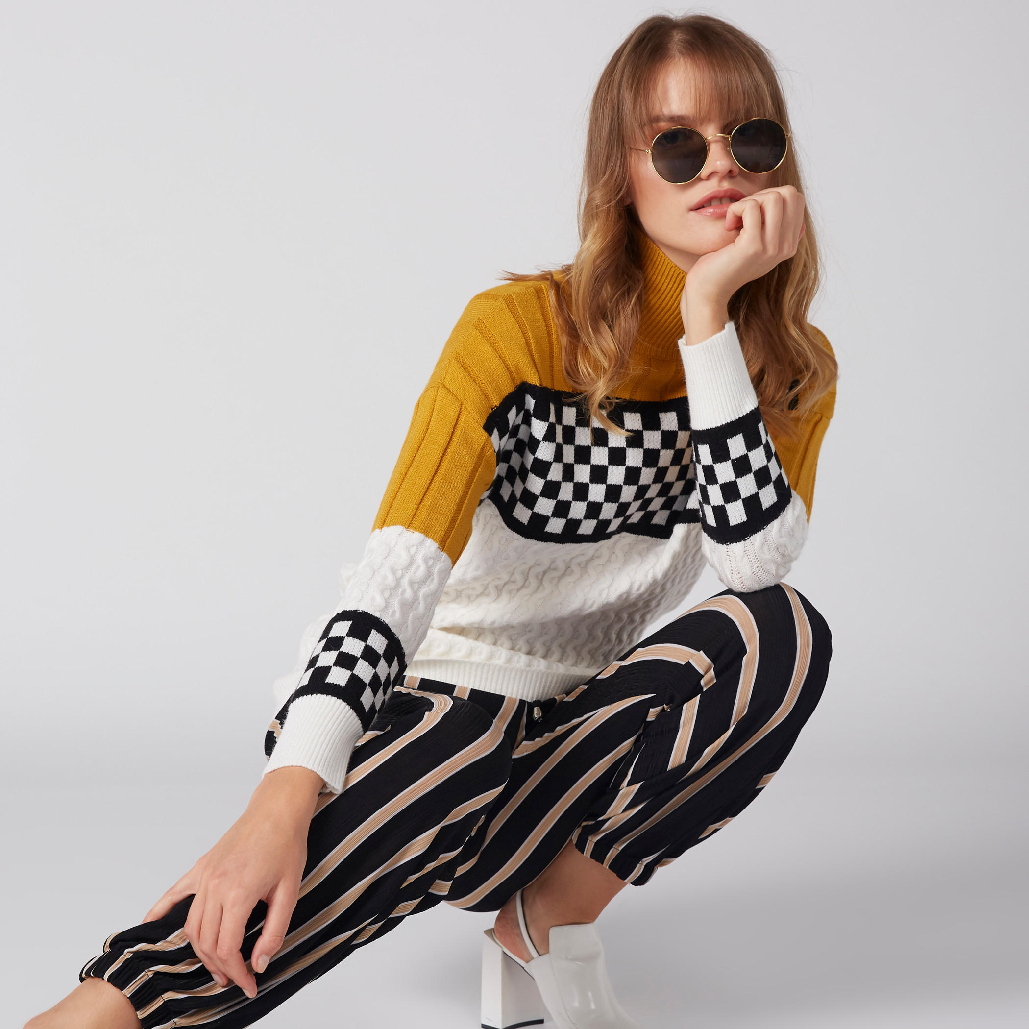 Textured Sweater with High Neck and Long Sleeves-women-clothing-cardigansandjumpers-jumpers-image-5