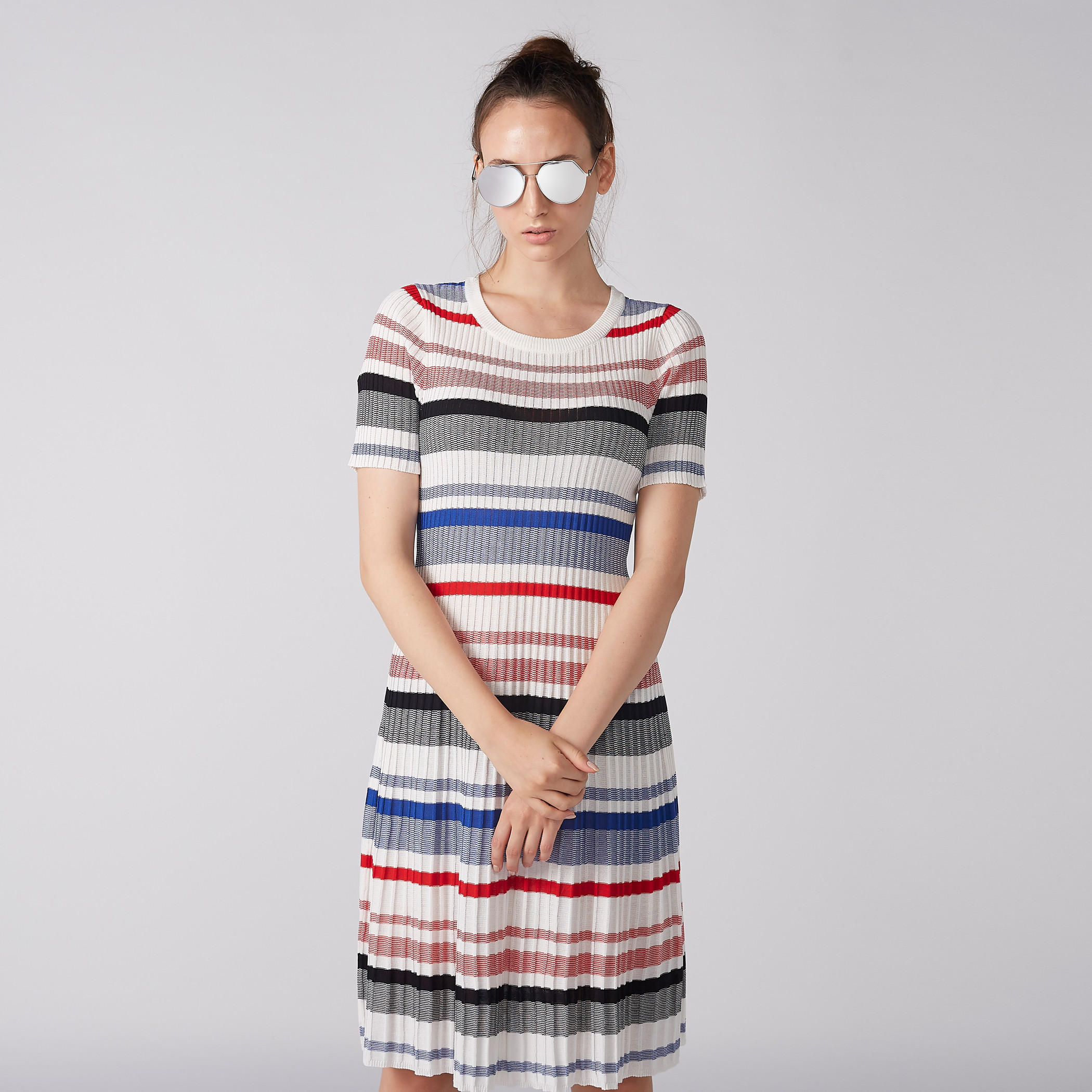 فستان مقلم بارز الملمس ومتوسط الطول بأكمام قصيرة-women-clothing-dresses-image-2
