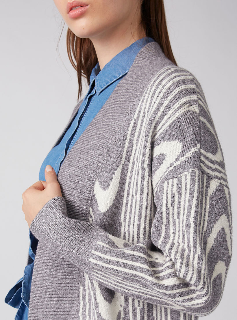 كارديجن بارز الملمس بأكمام طويلة وجيوب-women-winterwear-cardigansandjumpers-cardigans-image-3