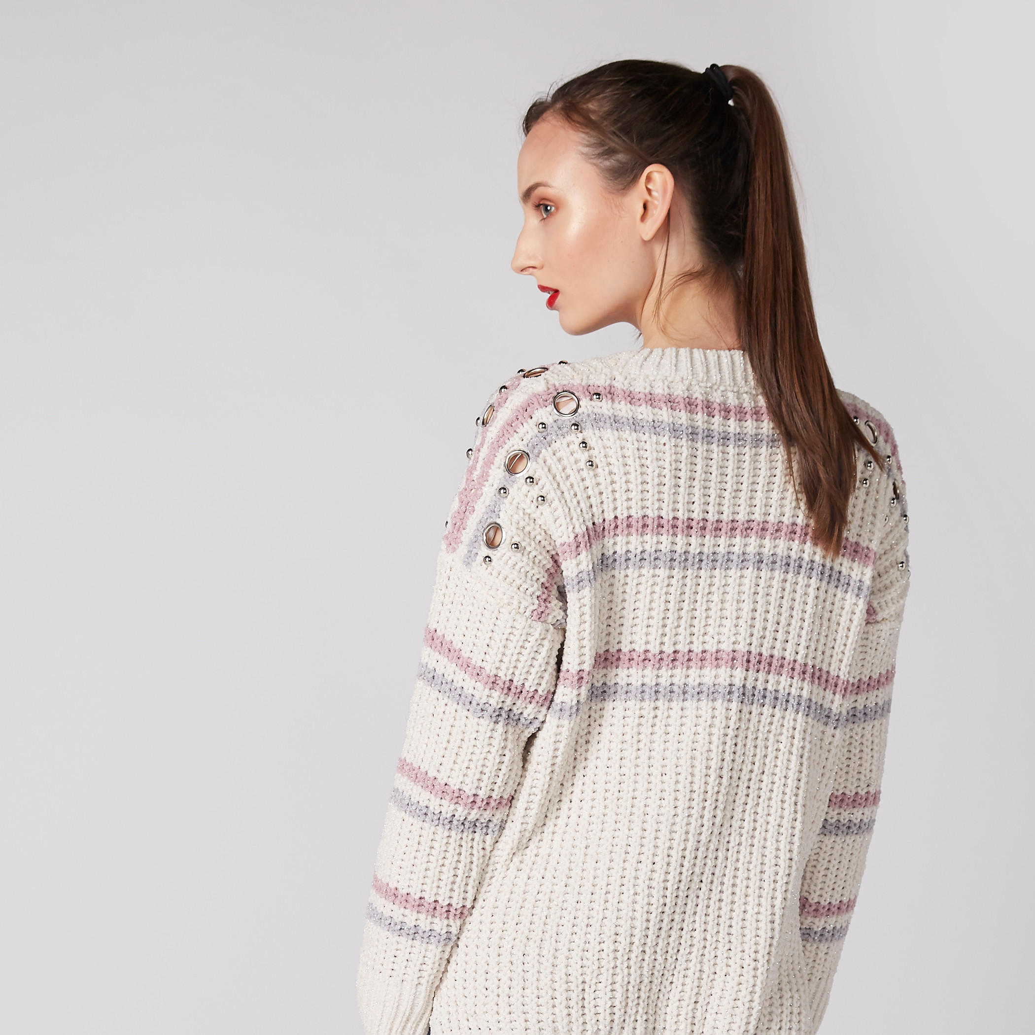 سويتر بتزيينات وأكمام طويلة وحواف غير مستوية-women-clothing-cardigansandjumpers-jumpers-image-4