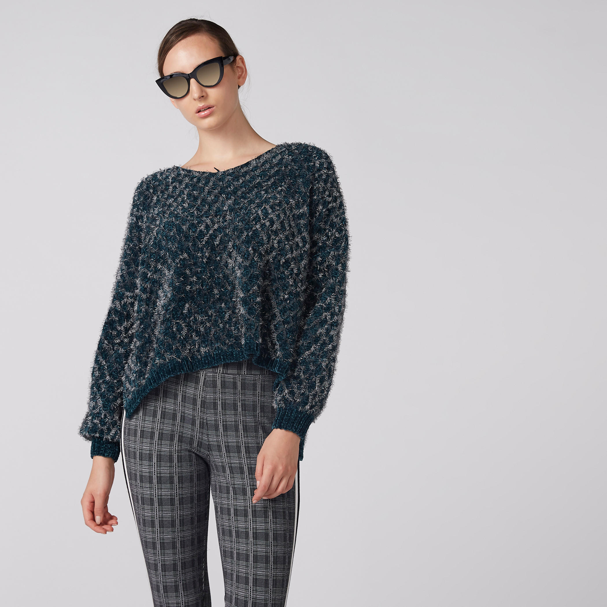 كنزة بارزة الملمس بأكمام طويلة وياقة مستديرة-women-clothing-cardigansandjumpers-jumpers-image-1