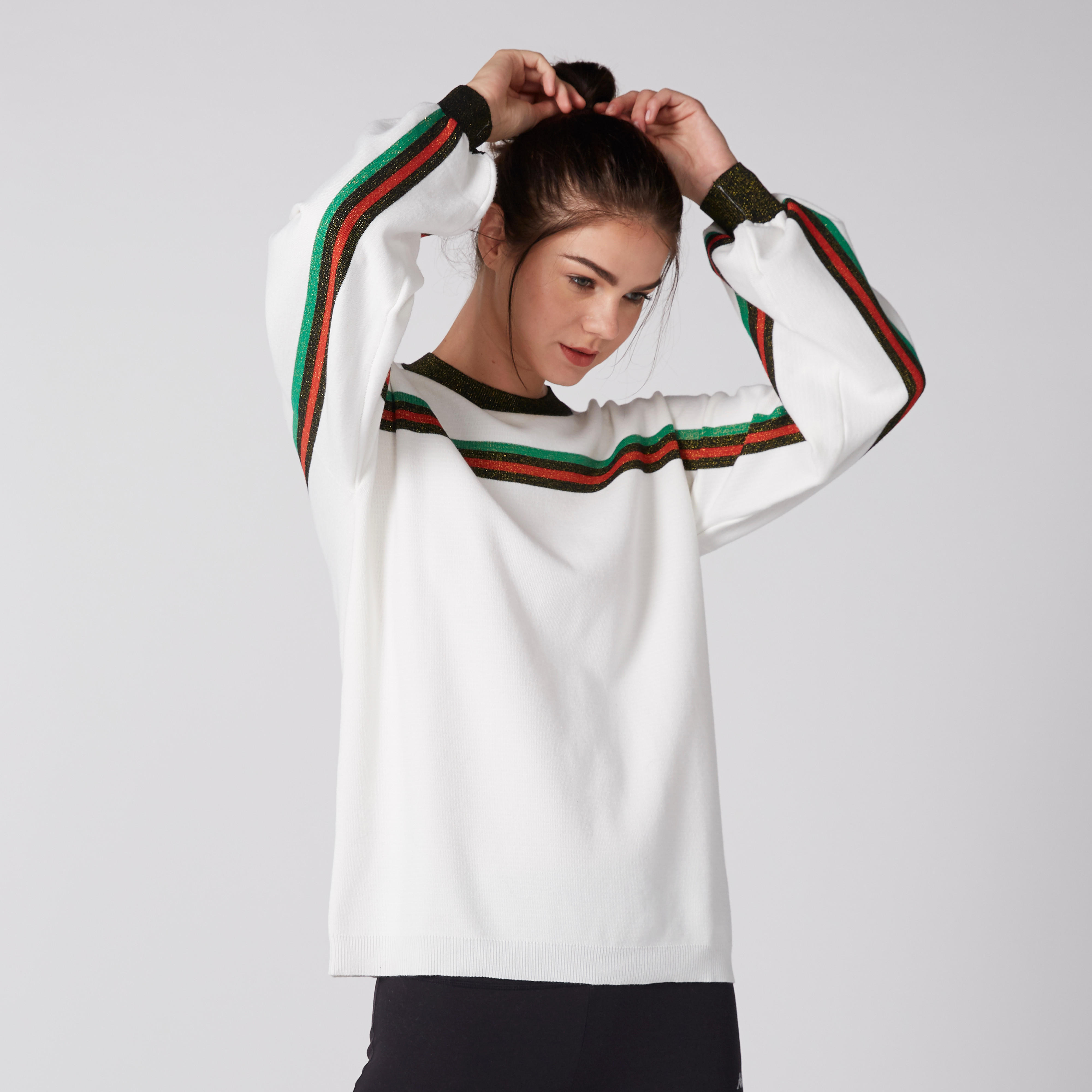 كنزة مقلّمة بياقة مستديرة وأكمام طويلة-women-clothing-cardigansandjumpers-jumpers-image-2