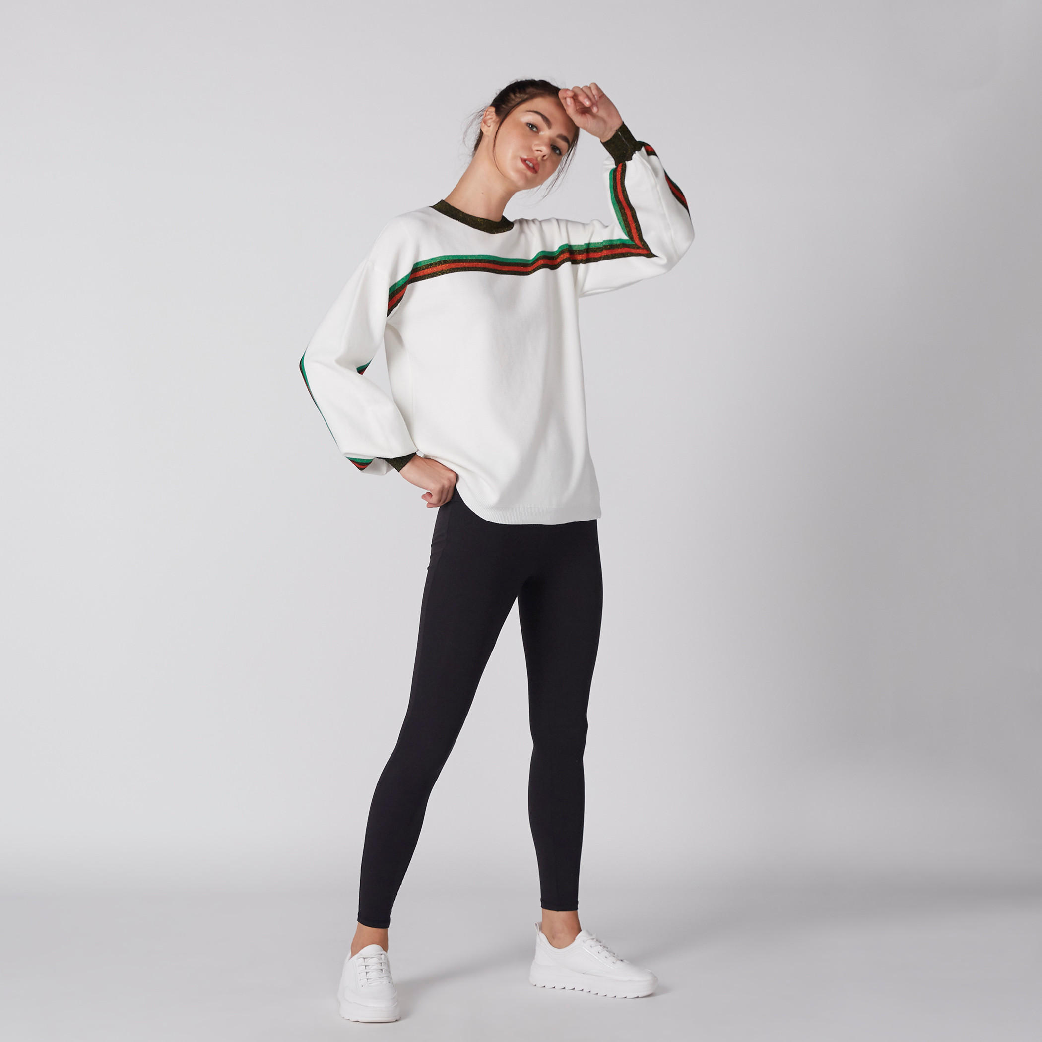 كنزة مقلّمة بياقة مستديرة وأكمام طويلة-women-clothing-cardigansandjumpers-jumpers-image-4