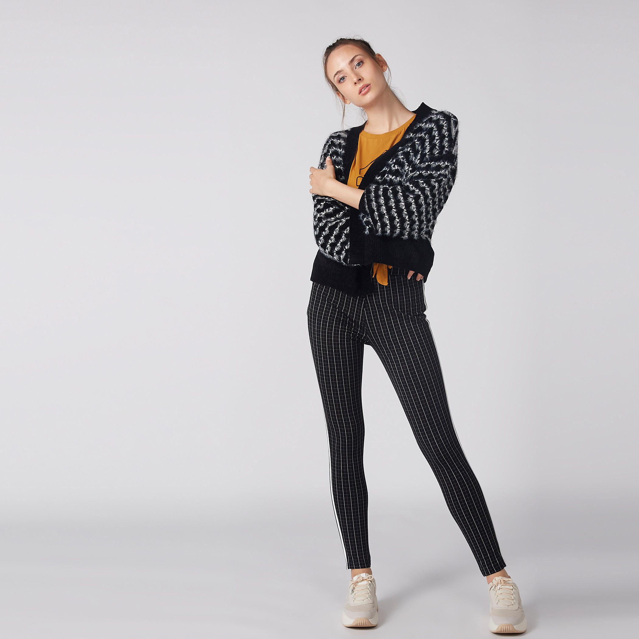 كارديجان بارز الملمس مفتوح من الأمام بأكمام 3/4-women-winterwear-cardigansandjumpers-cardigans-image-2