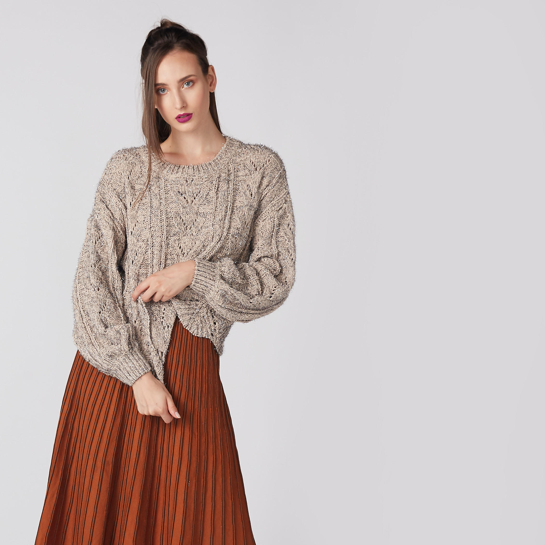 كنزة بارزة الملمس بأكمام طويلة وياقة مستديرة-women-clothing-cardigansandjumpers-jumpers-image-1