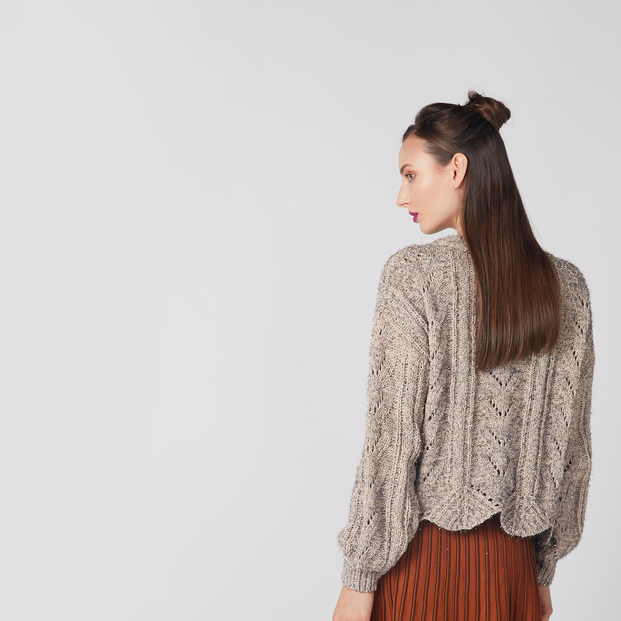 كنزة بارزة الملمس بأكمام طويلة وياقة مستديرة-women-clothing-cardigansandjumpers-jumpers-image-3