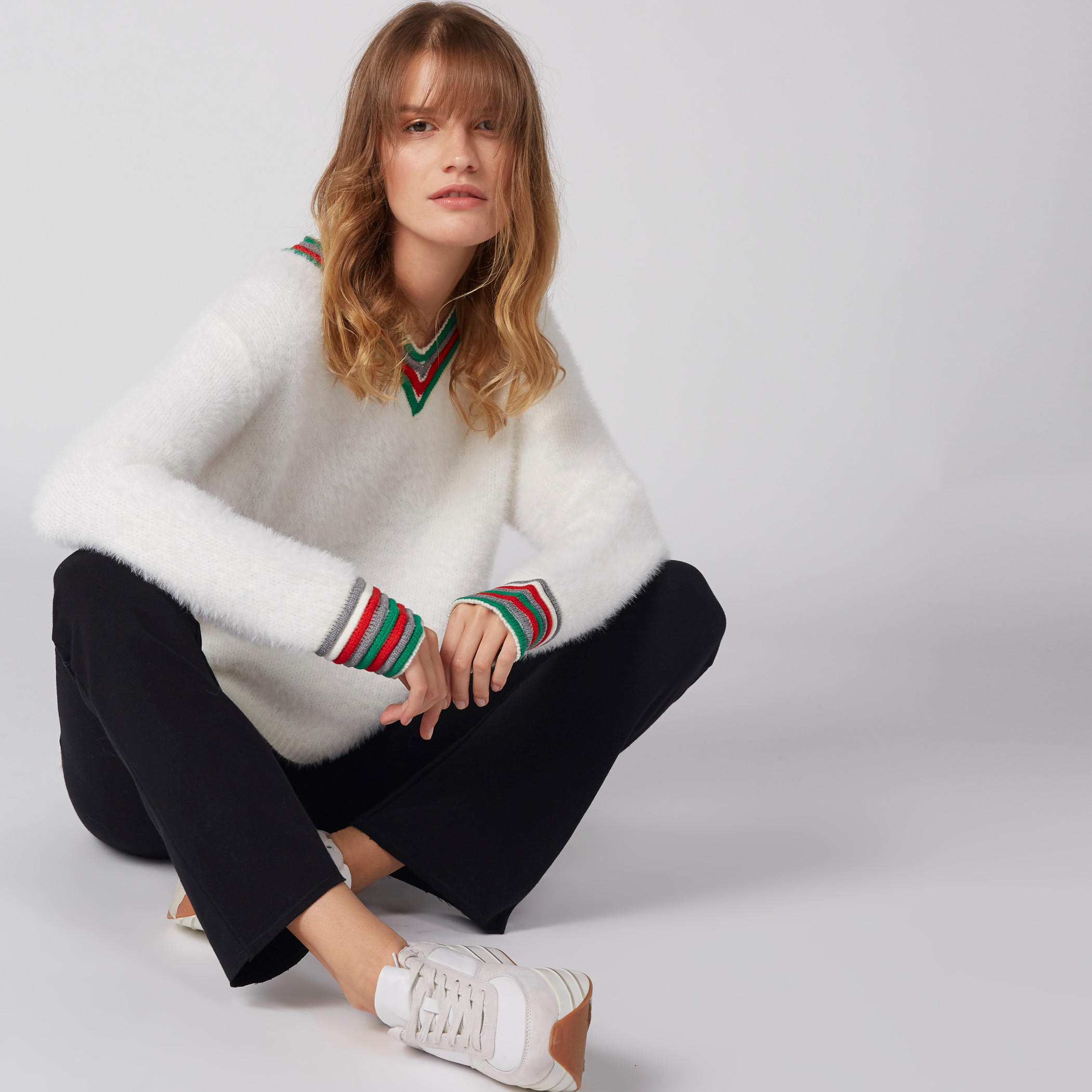 سويتر بياقة V وأكمام طويلة-women-clothing-cardigansandjumpers-jumpers-image-4