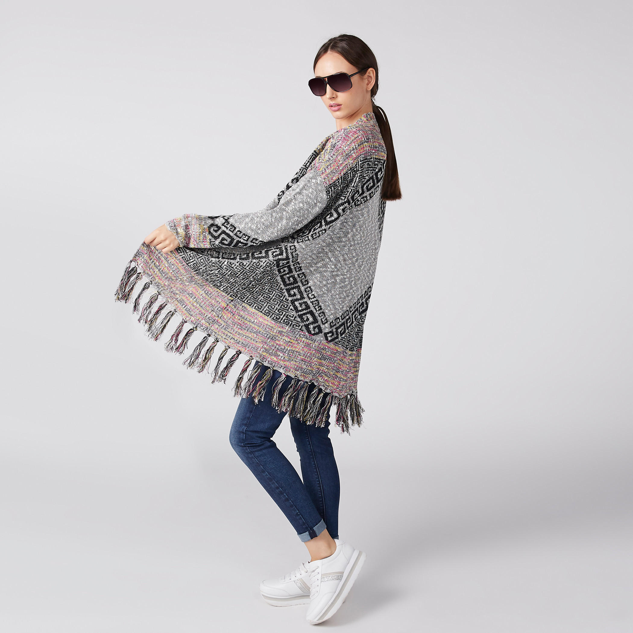 سترة مفتوحة من الأمام بارزة الملمس بأكمام طويلة وشراشيب-women-winterwear-hoodiesandsweatshirts-sweatshirts-image-3