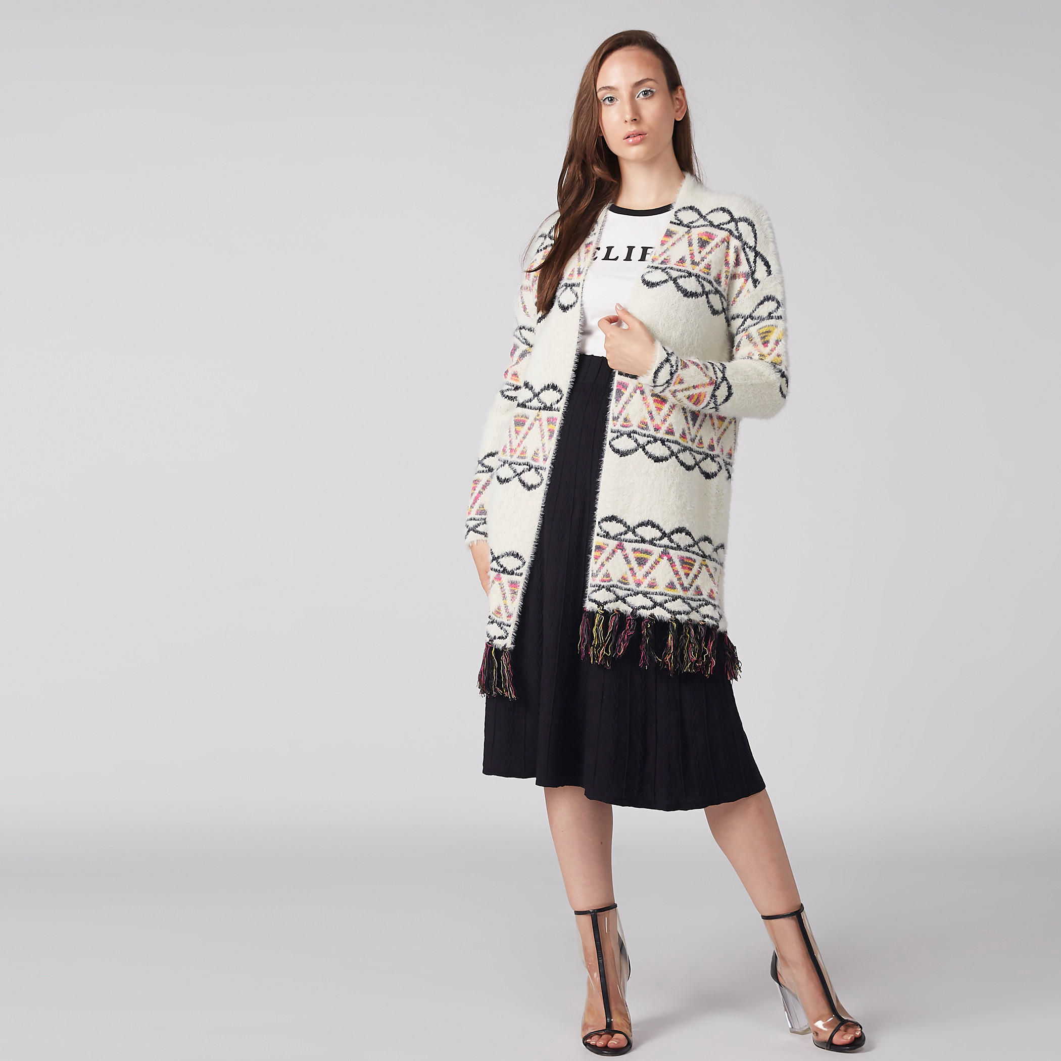 كارديجن بارز الملمس مفتوح من الأمام بأكمام طويلة وشرّابات-women-winterwear-cardigansandjumpers-cardigans-image-1