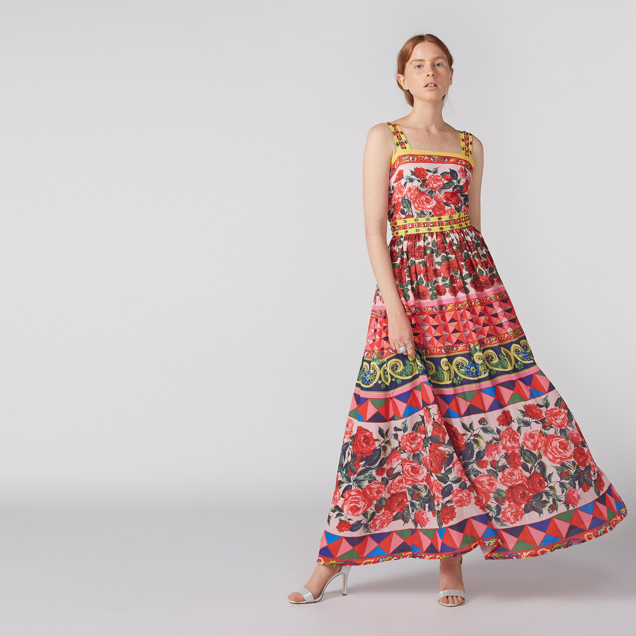 فستان طويل مزيّن دون أكمام بطبعات أزهار-women-clothing-dresses-image-1