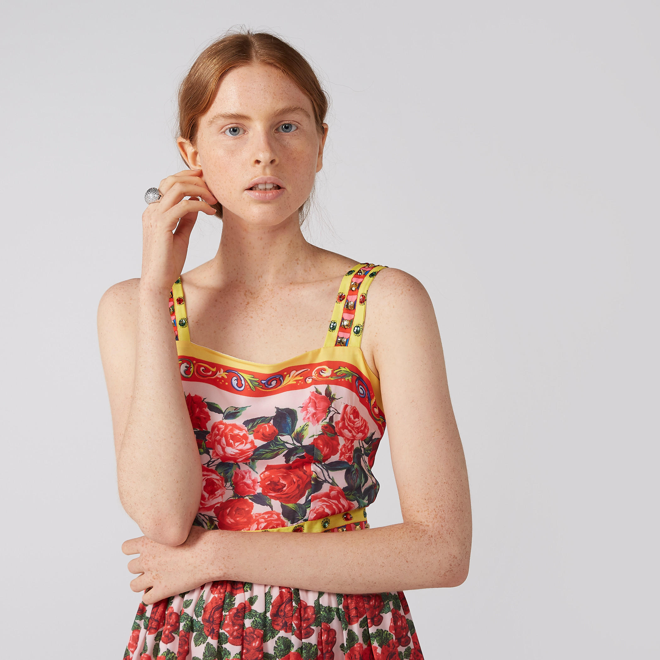 فستان طويل مزيّن دون أكمام بطبعات أزهار-women-clothing-dresses-image-2
