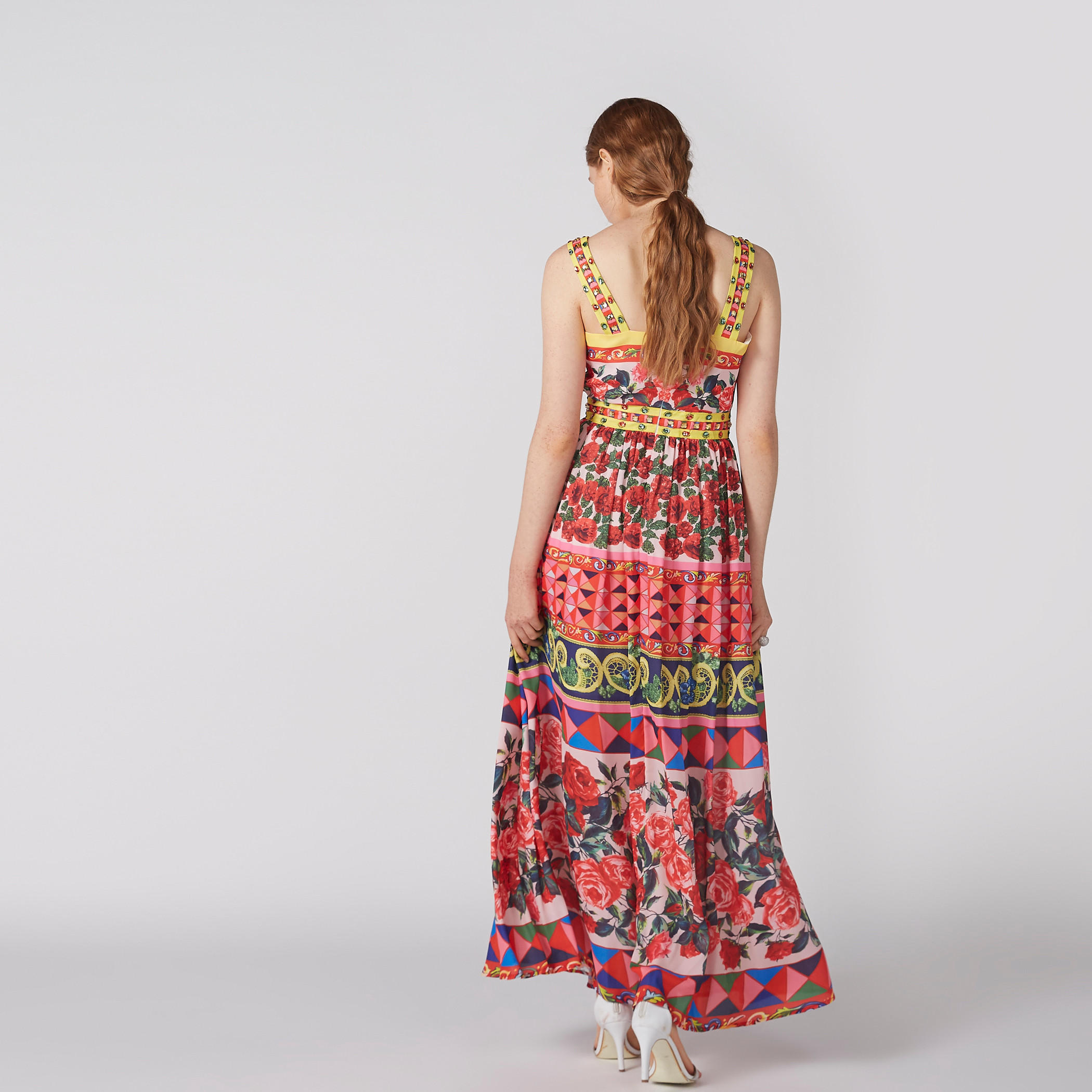 فستان طويل مزيّن دون أكمام بطبعات أزهار-women-clothing-dresses-image-4