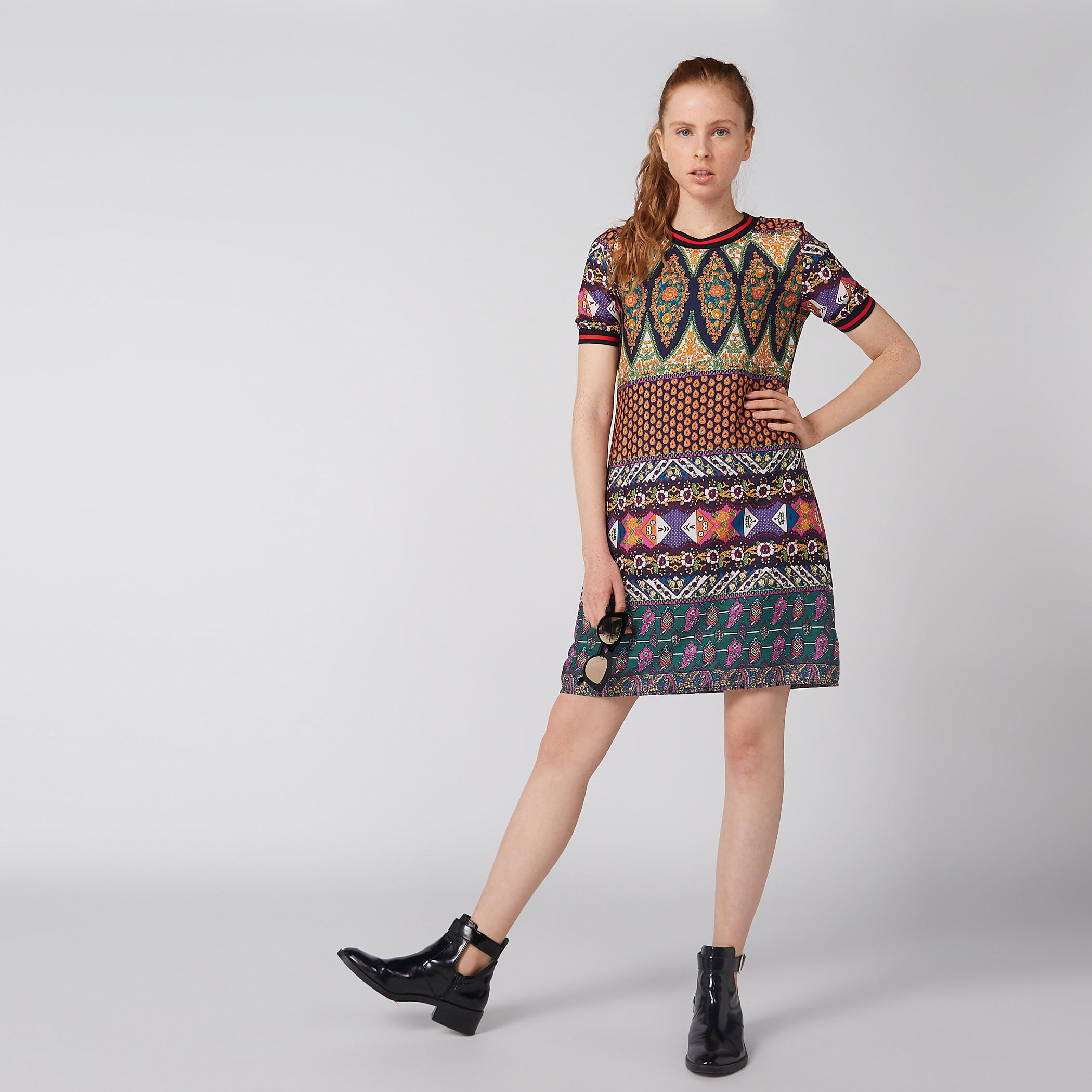 فستان قصير واسع بأكمام قصيرة وطبعات-women-clothing-dresses-image-1