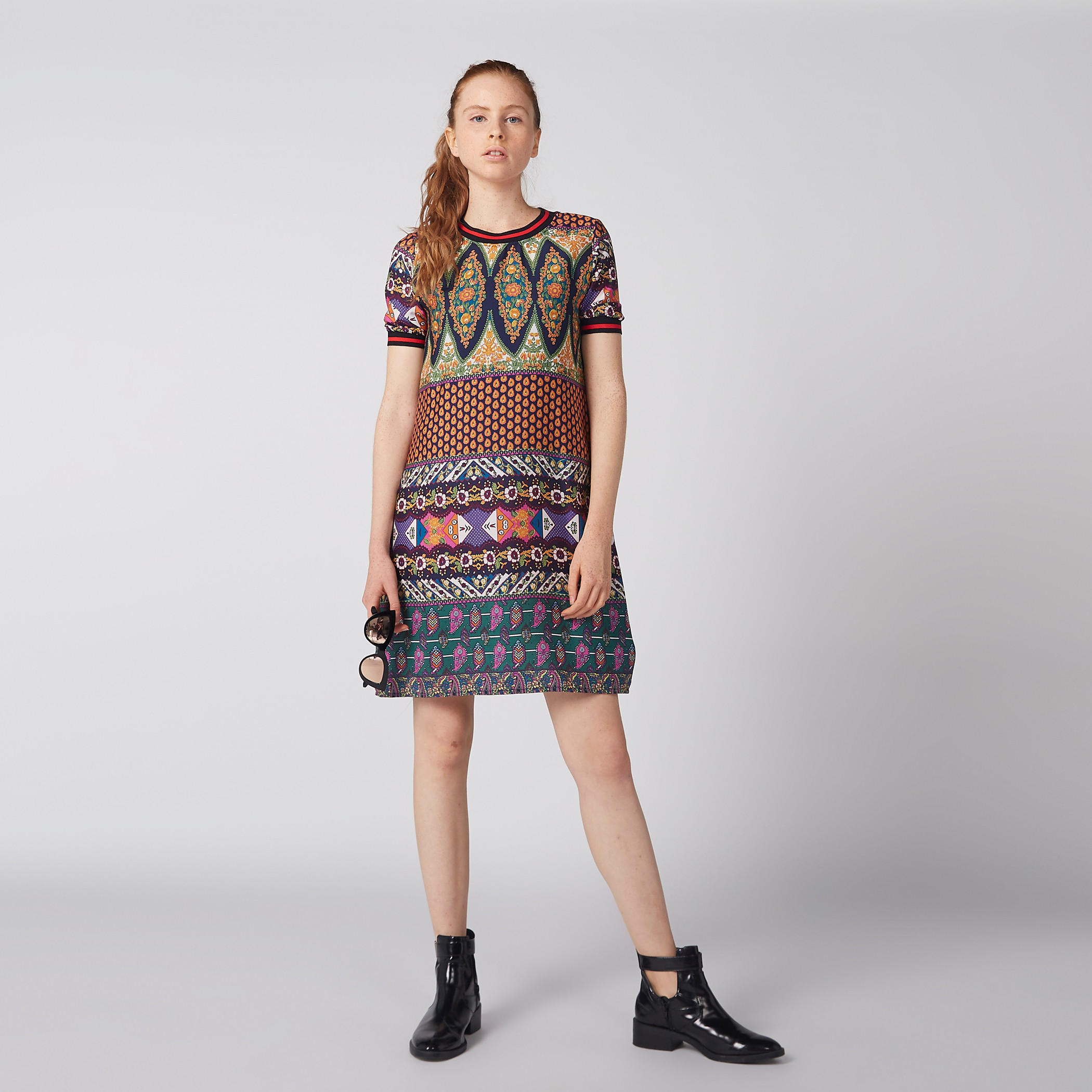 فستان قصير واسع بأكمام قصيرة وطبعات-women-clothing-dresses-image-4