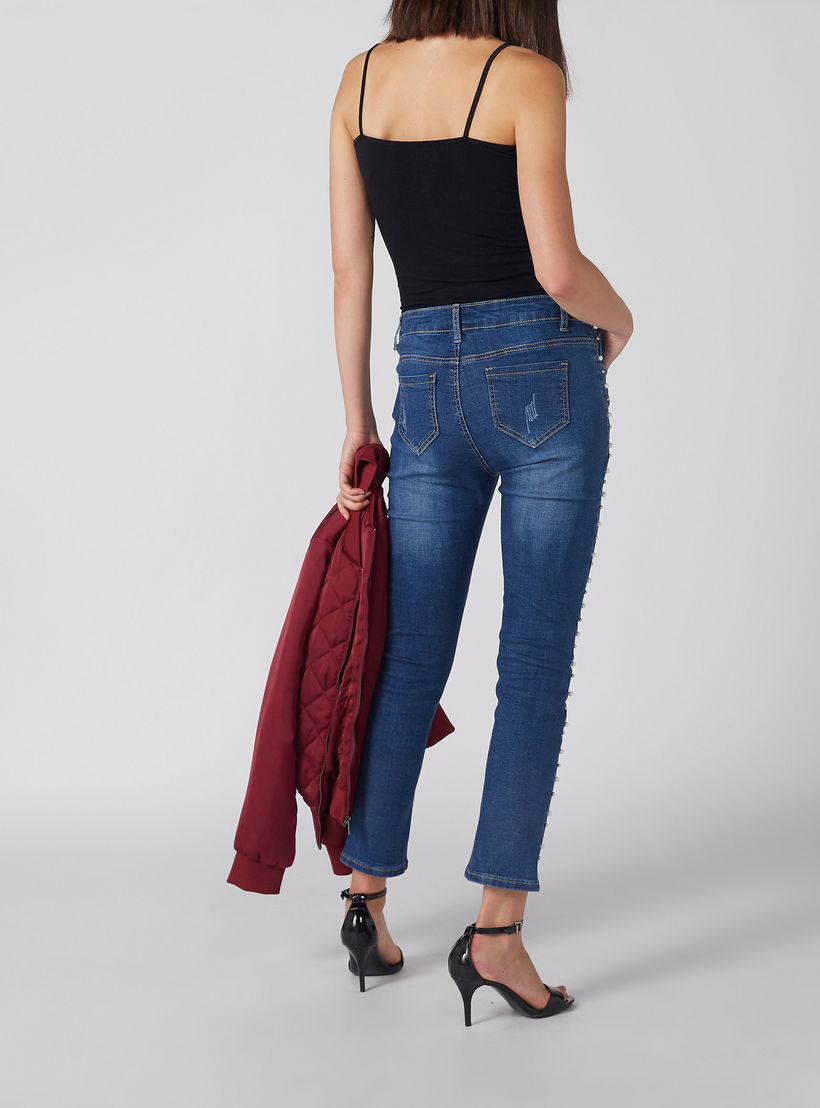 بنطال جينز بزر إغلاق وجيوب وتفاصيل لؤلؤ-women-clothing-bottoms-jeans-image-5