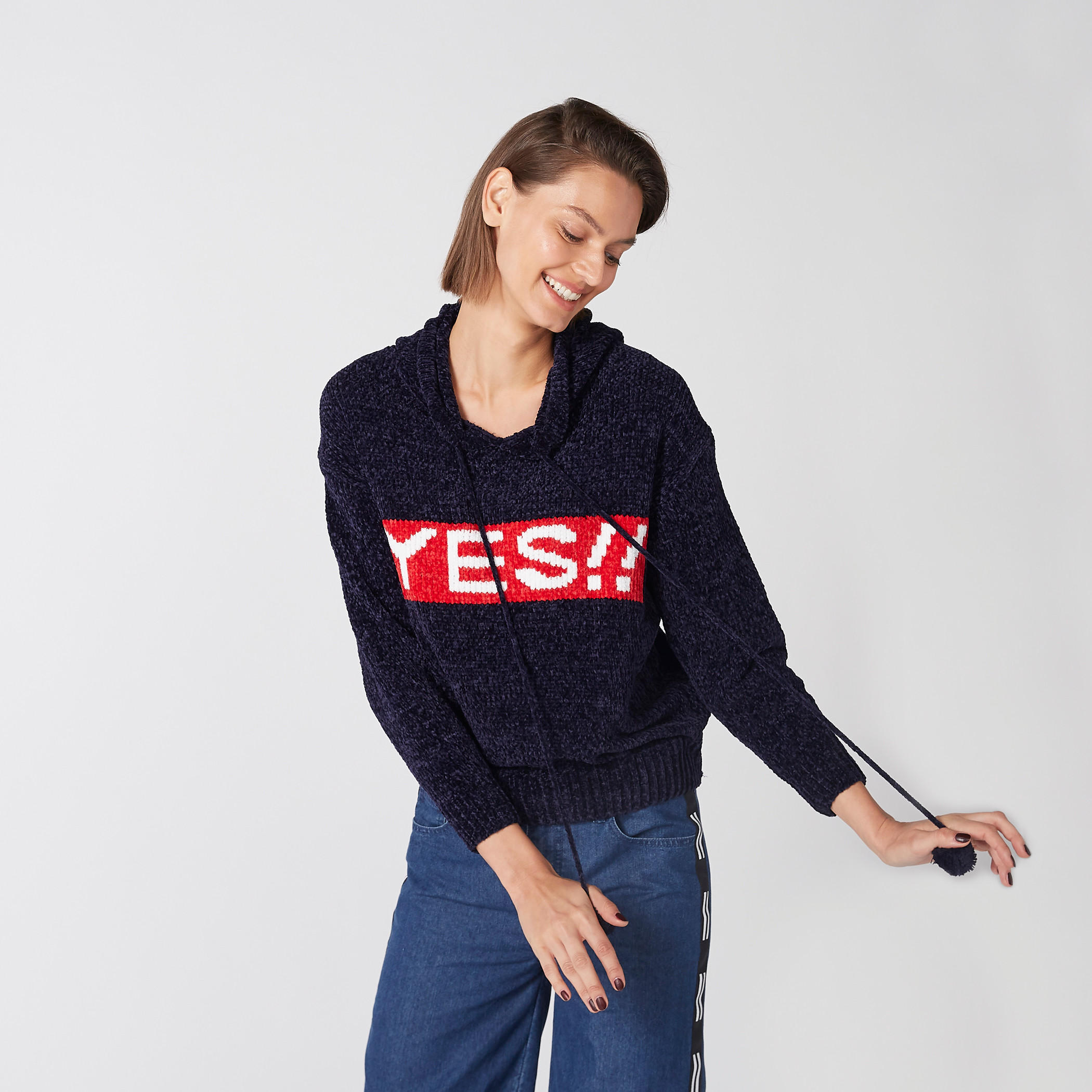 سويتر بأكمام طويلة وقبعة-women-winterwear-hoodiesandsweatshirts-hoodies-image-4