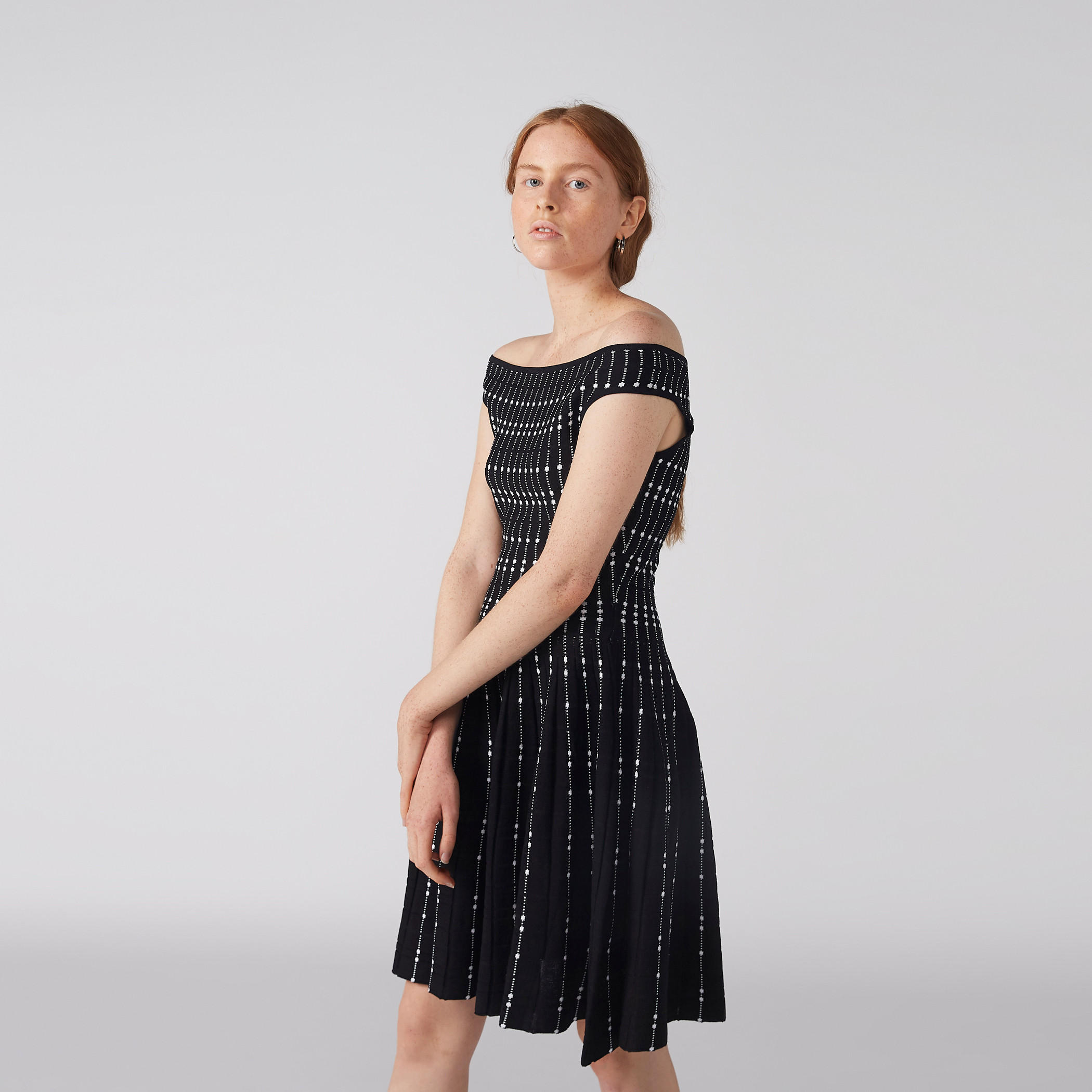فستان ميدي بتصميم مكشوف الكتفين-women-clothing-dresses-image-1