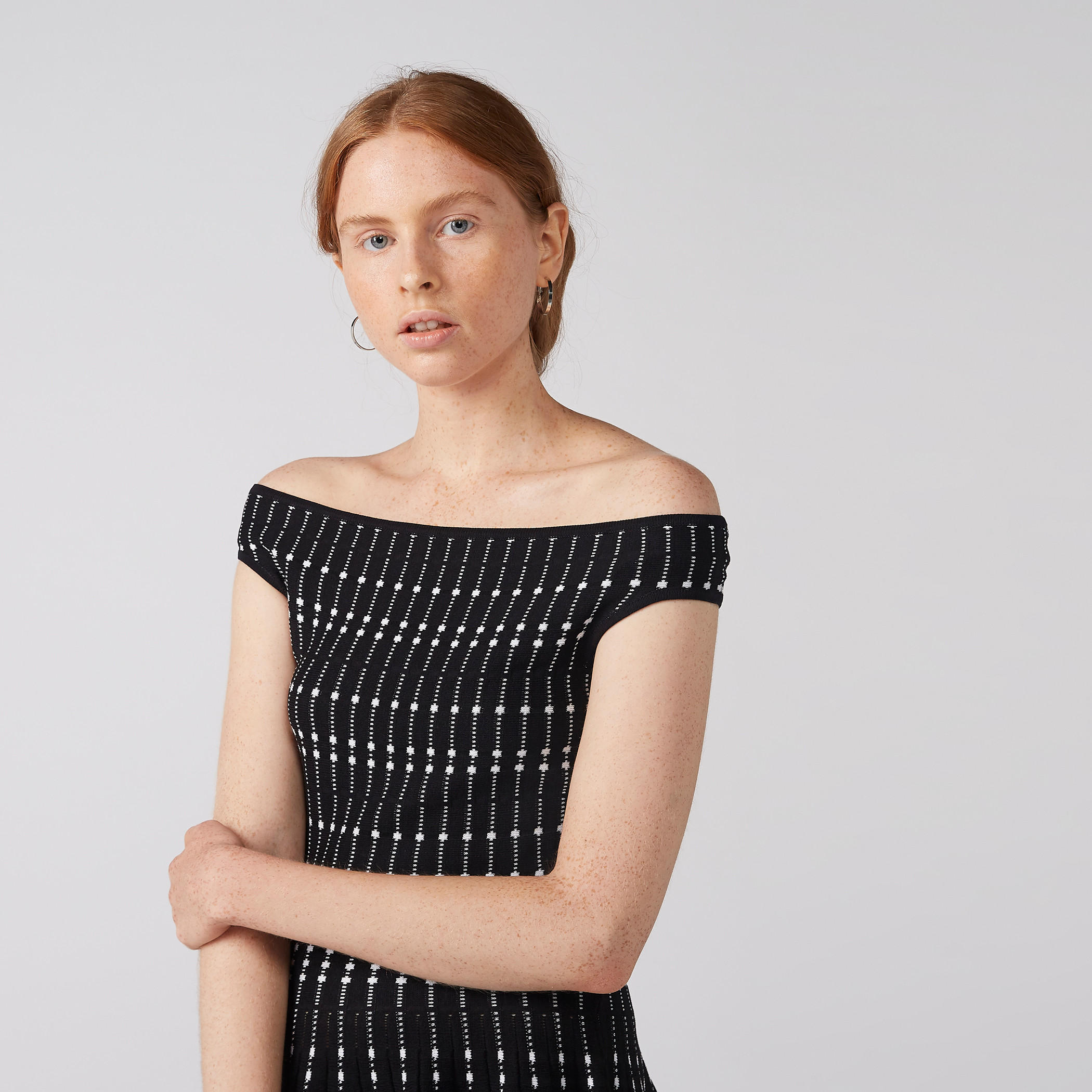 فستان ميدي بتصميم مكشوف الكتفين-women-clothing-dresses-image-3