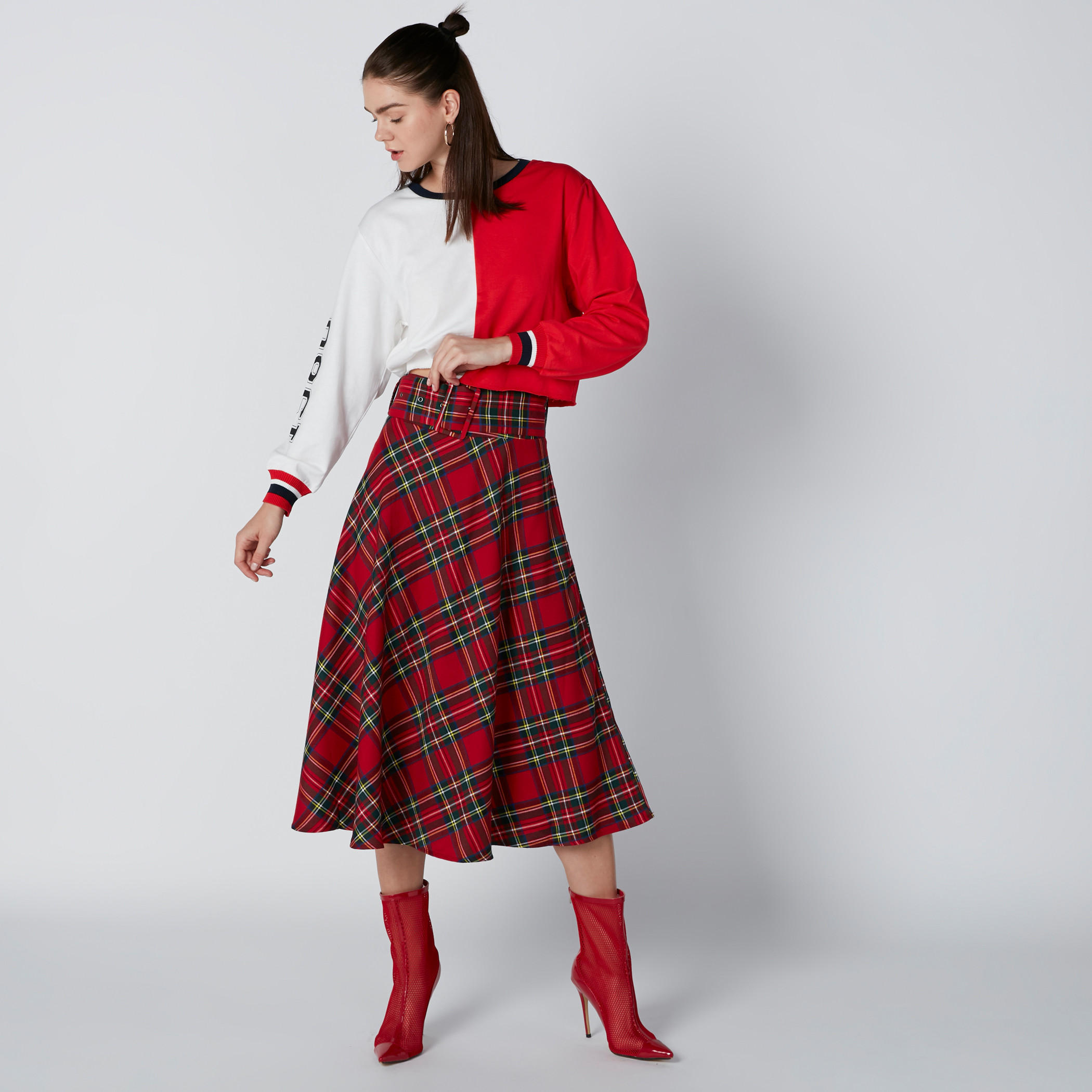 تنورة كاروهات ميدي آيه لاين بحزام-women-clothing-bottoms-skirts-image-3