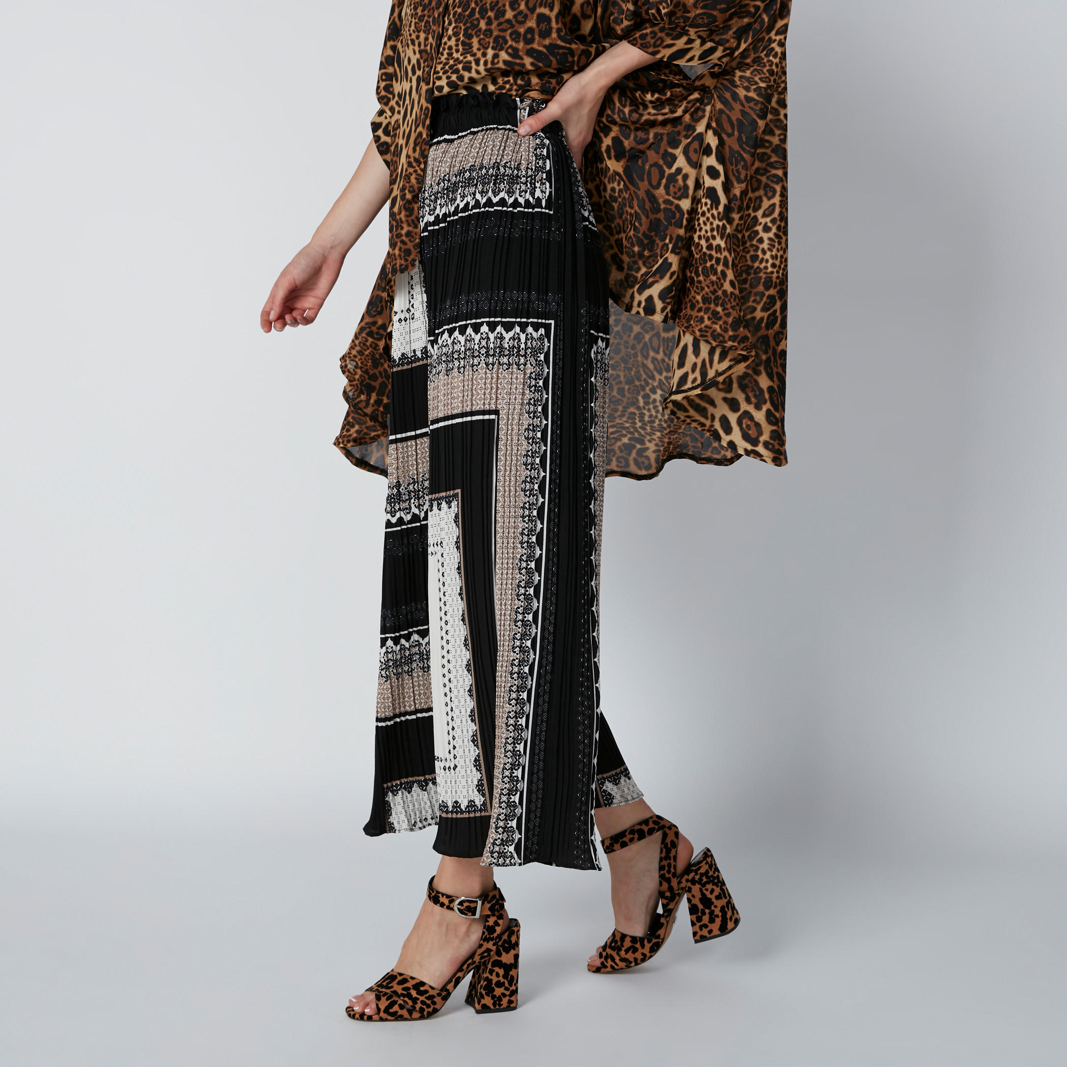 Printed Palazzo Pants in Regular Fit-women-clothing-bottoms-trousers-image-5