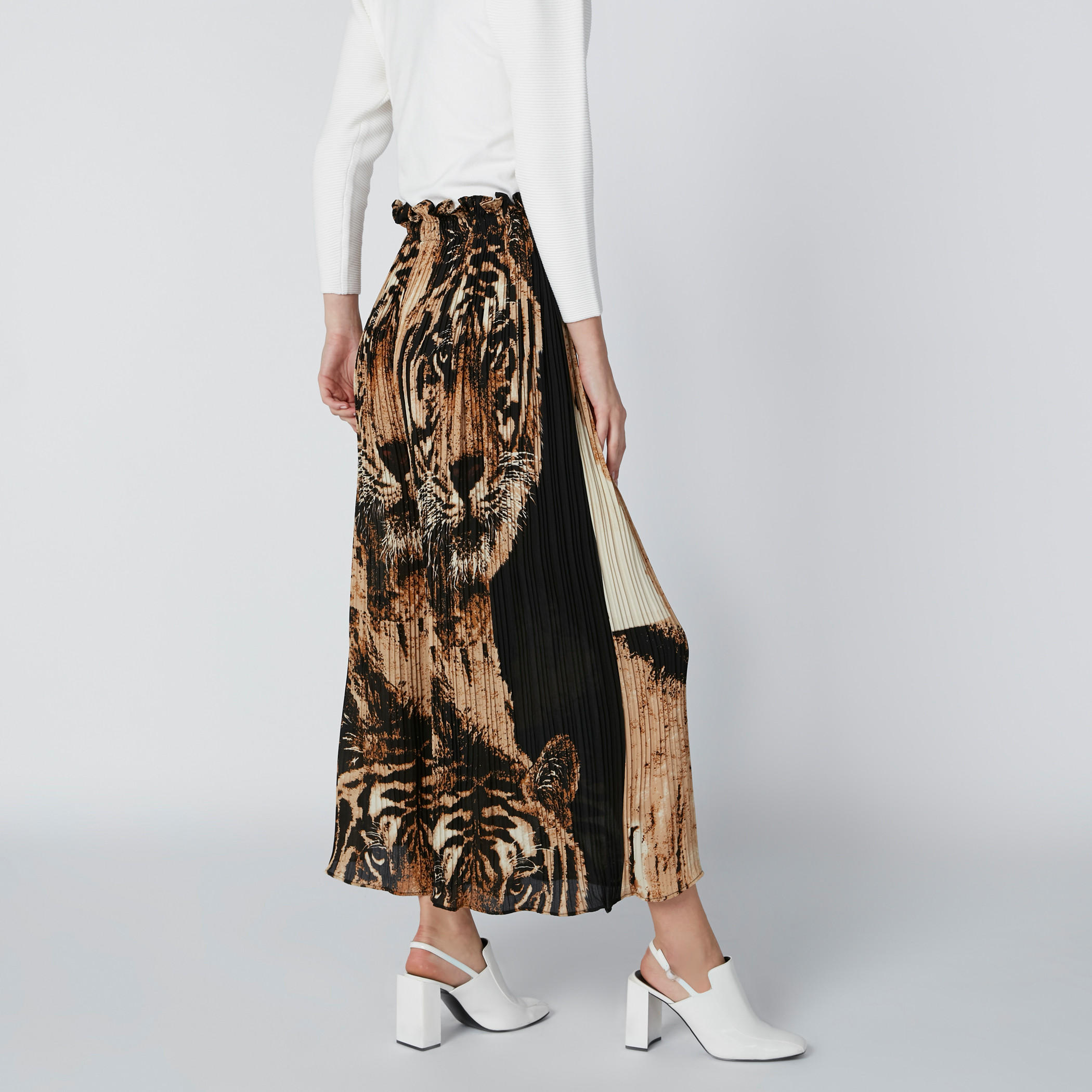 Tiger Printed Culottes with Elasticised Waistband-women-clothing-bottoms-trousers-image-2