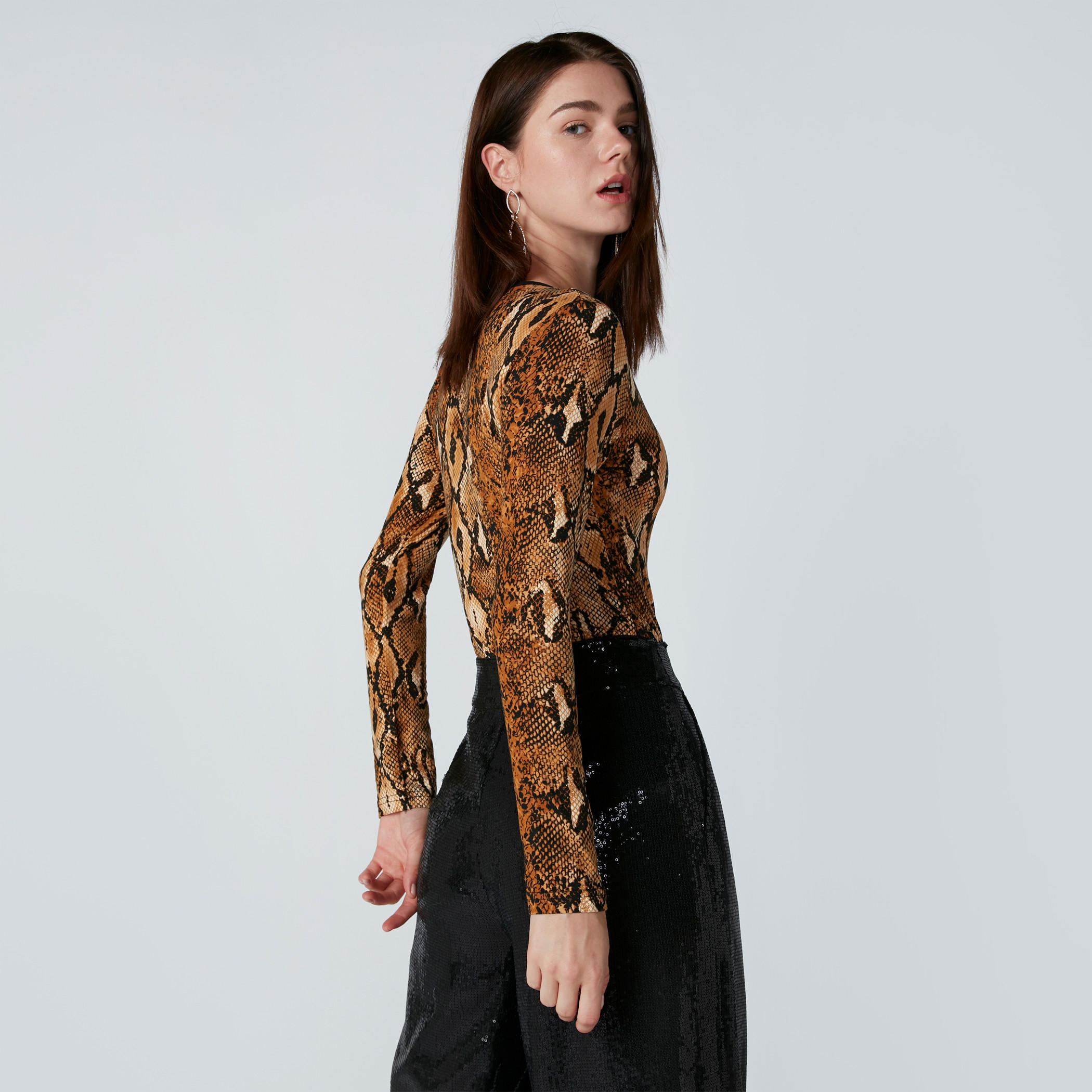 توب بطبعات الحيوانات وأكمام طويلة-women-clothing-shirtsandblouses-blouses-image-2