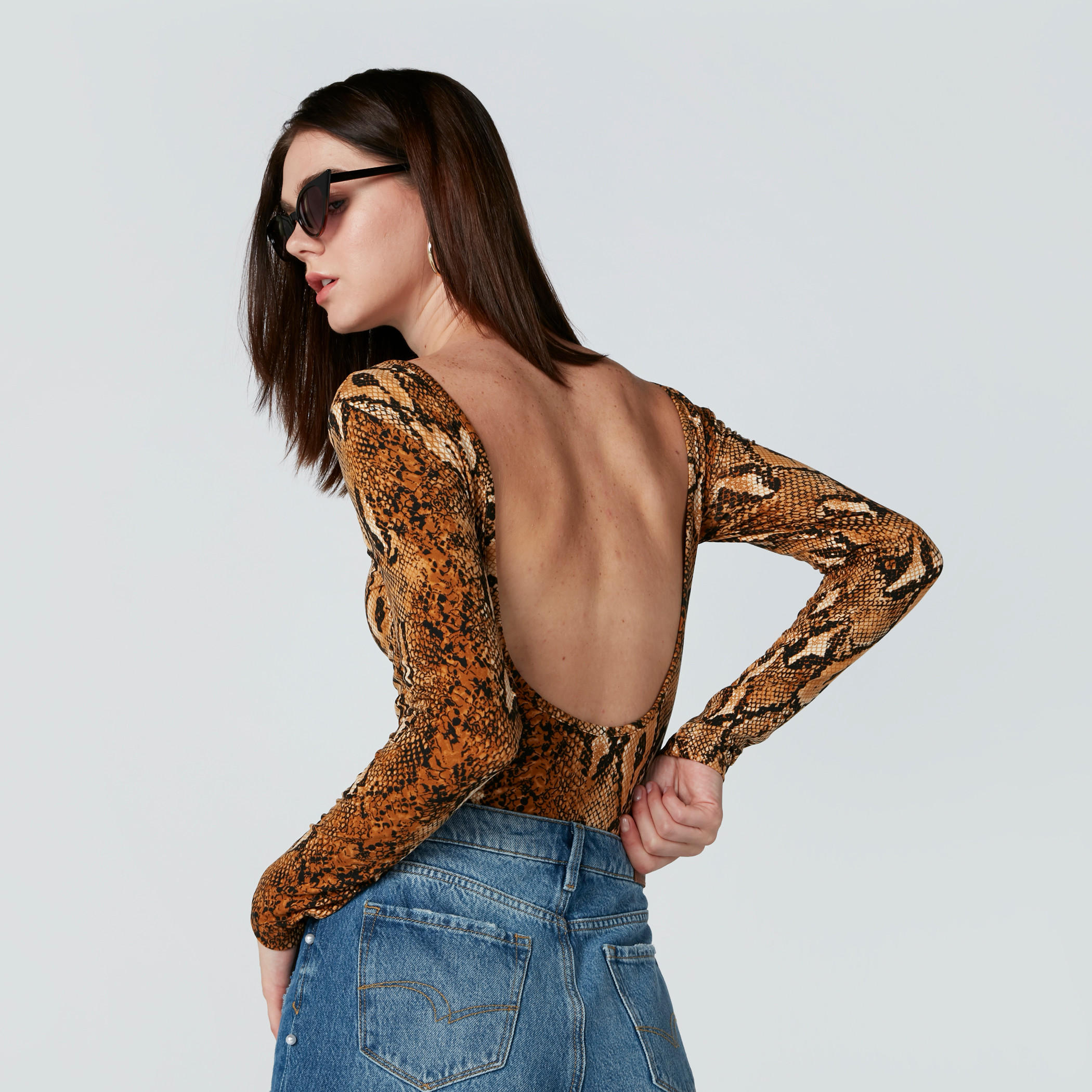 Animal Printed Top with Long Sleeves and Open Back-women-clothing-shirtsandblouses-blouses-image-2