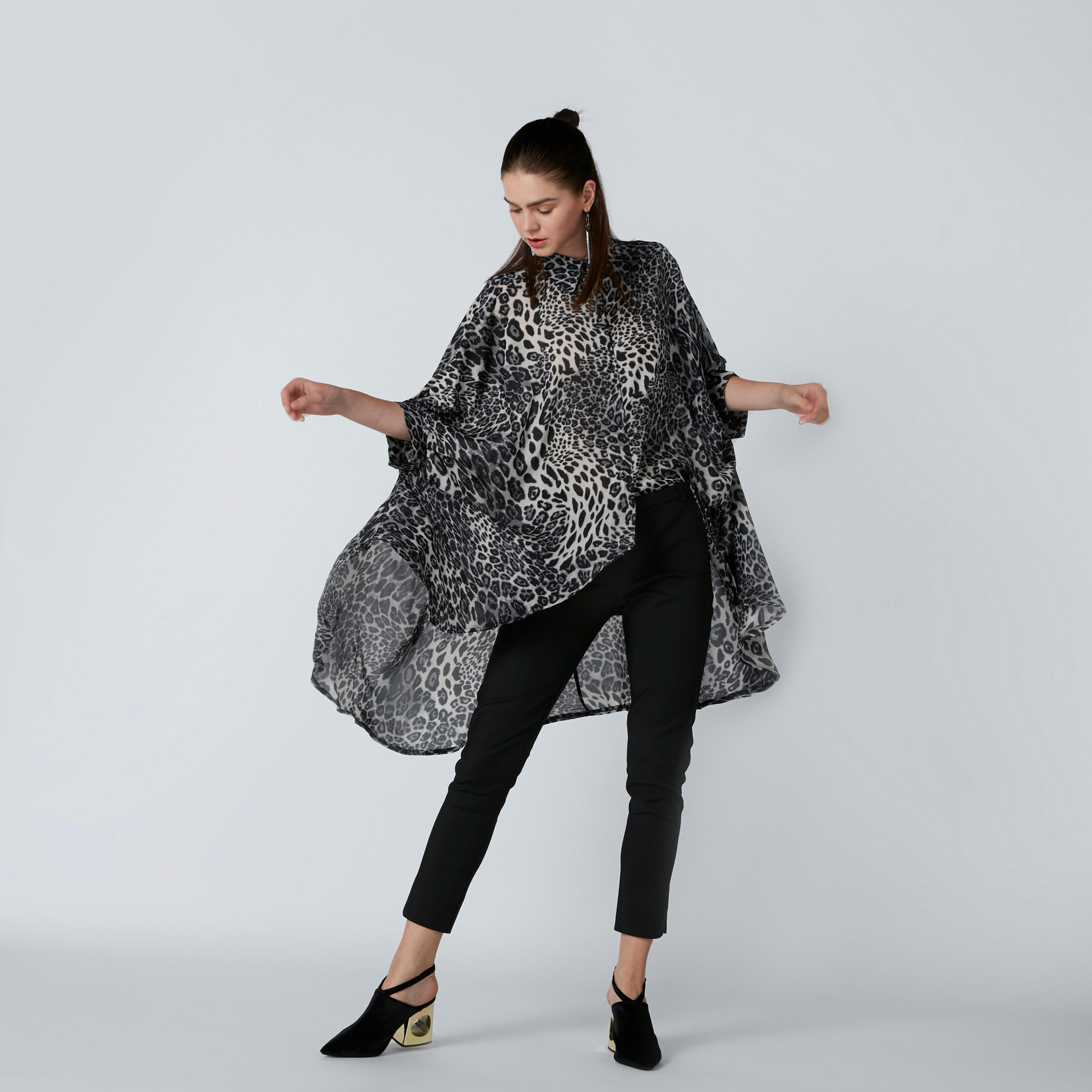 قميص مقاس كبير بطبعات حيوانات وأكمام 3/4-women-clothing-shirtsandblouses-shirts-image-3