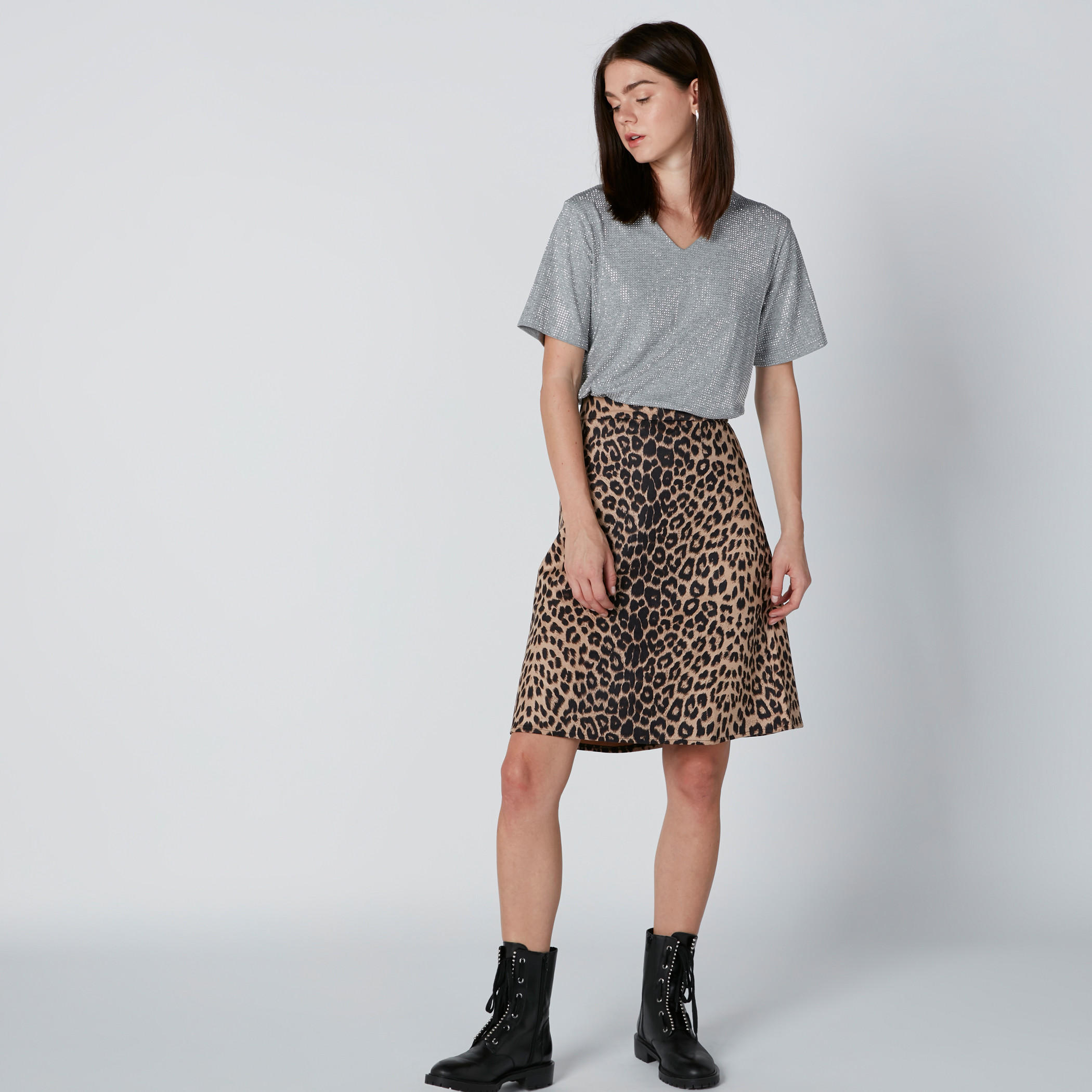 تنورة إيه لاين متوسطة الطول بطبعات-women-clothing-bottoms-skirts-image-3