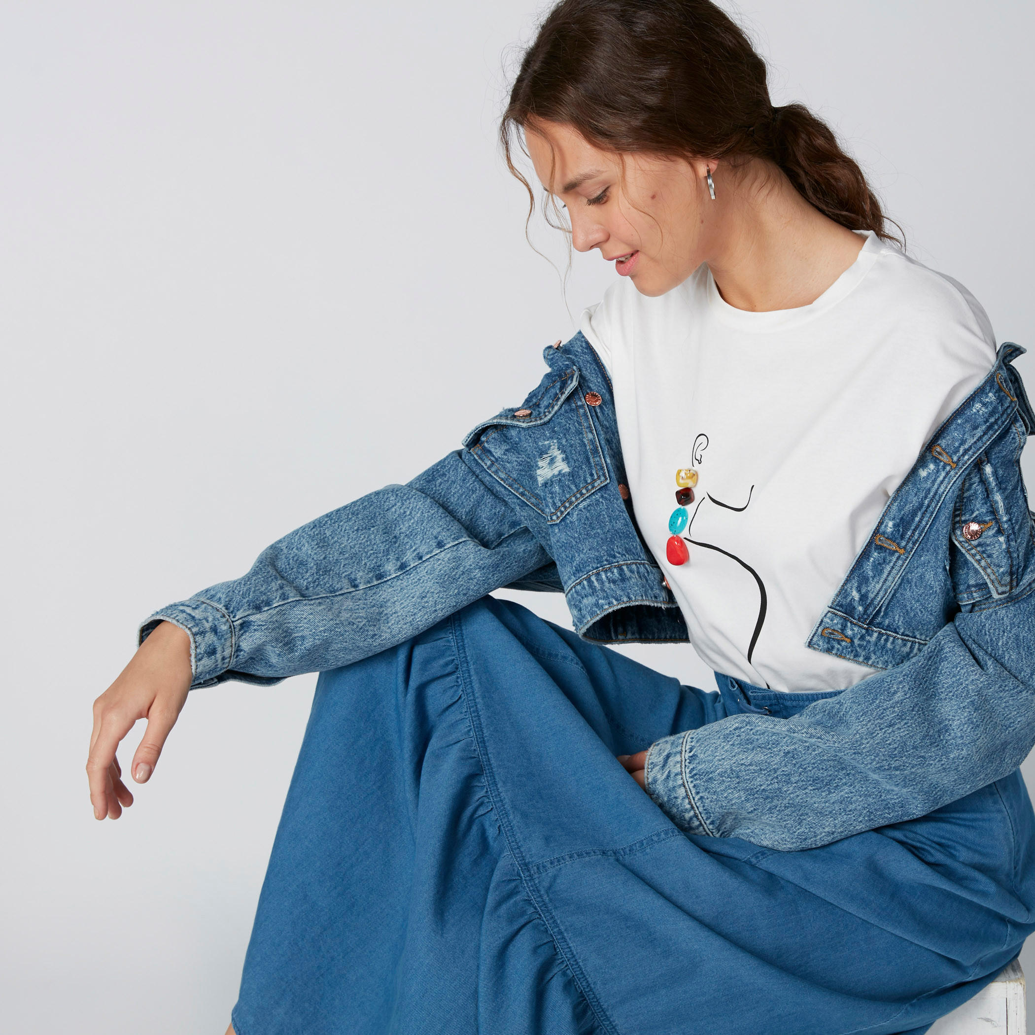 تيشيرت مزين بياقة ضيّقة-women-clothing-tshirts-image-4